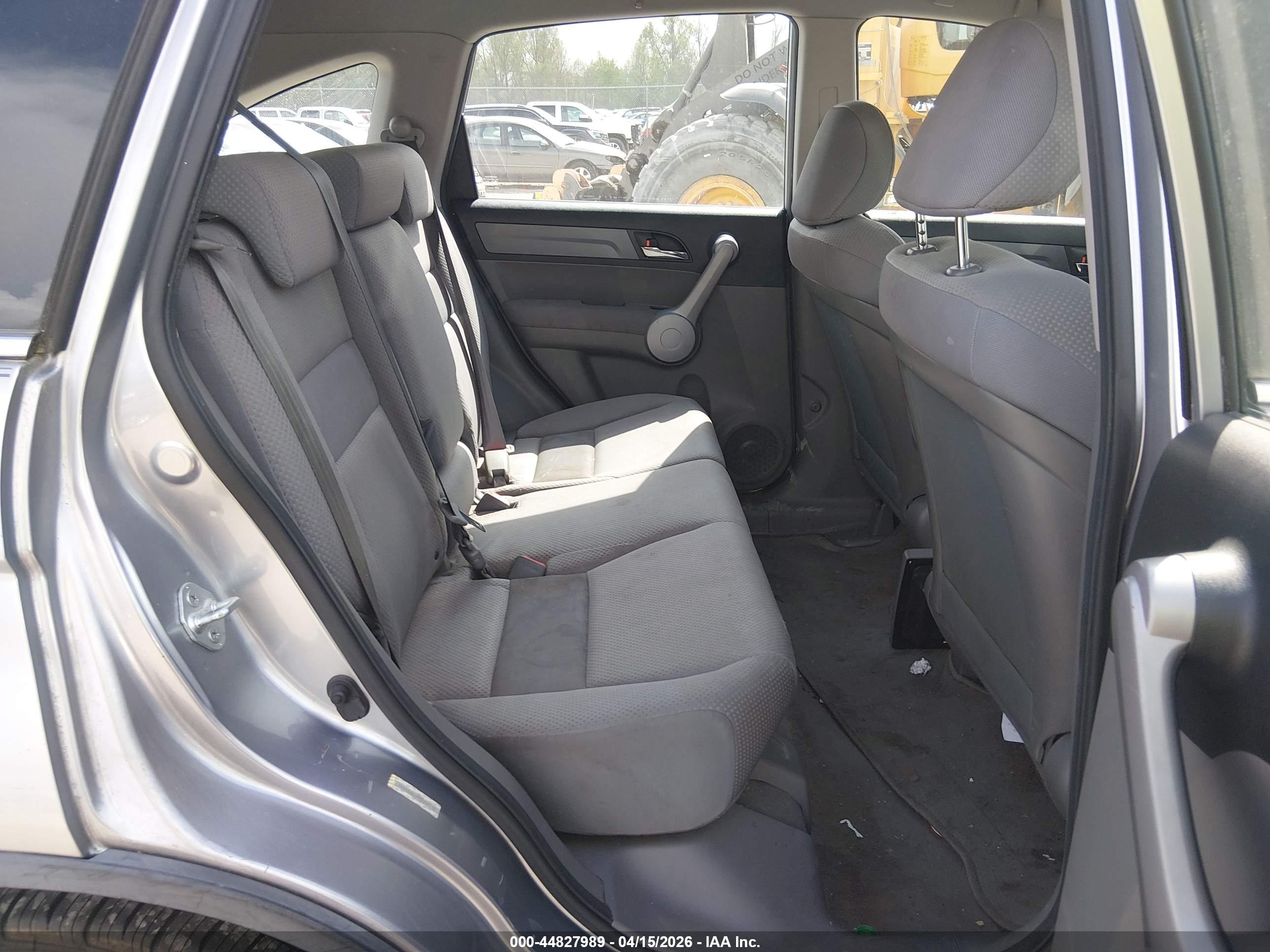 HONDA CR-V image 8