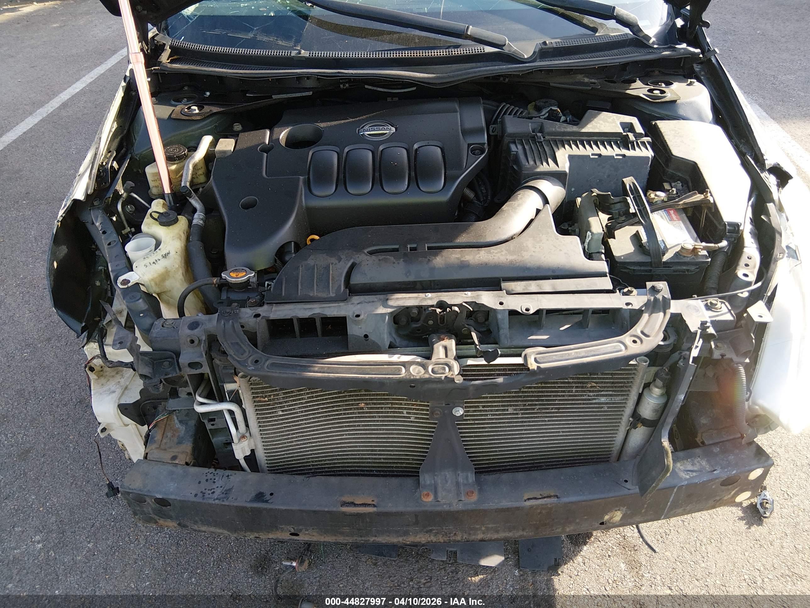 NISSAN ALTIMA image 10