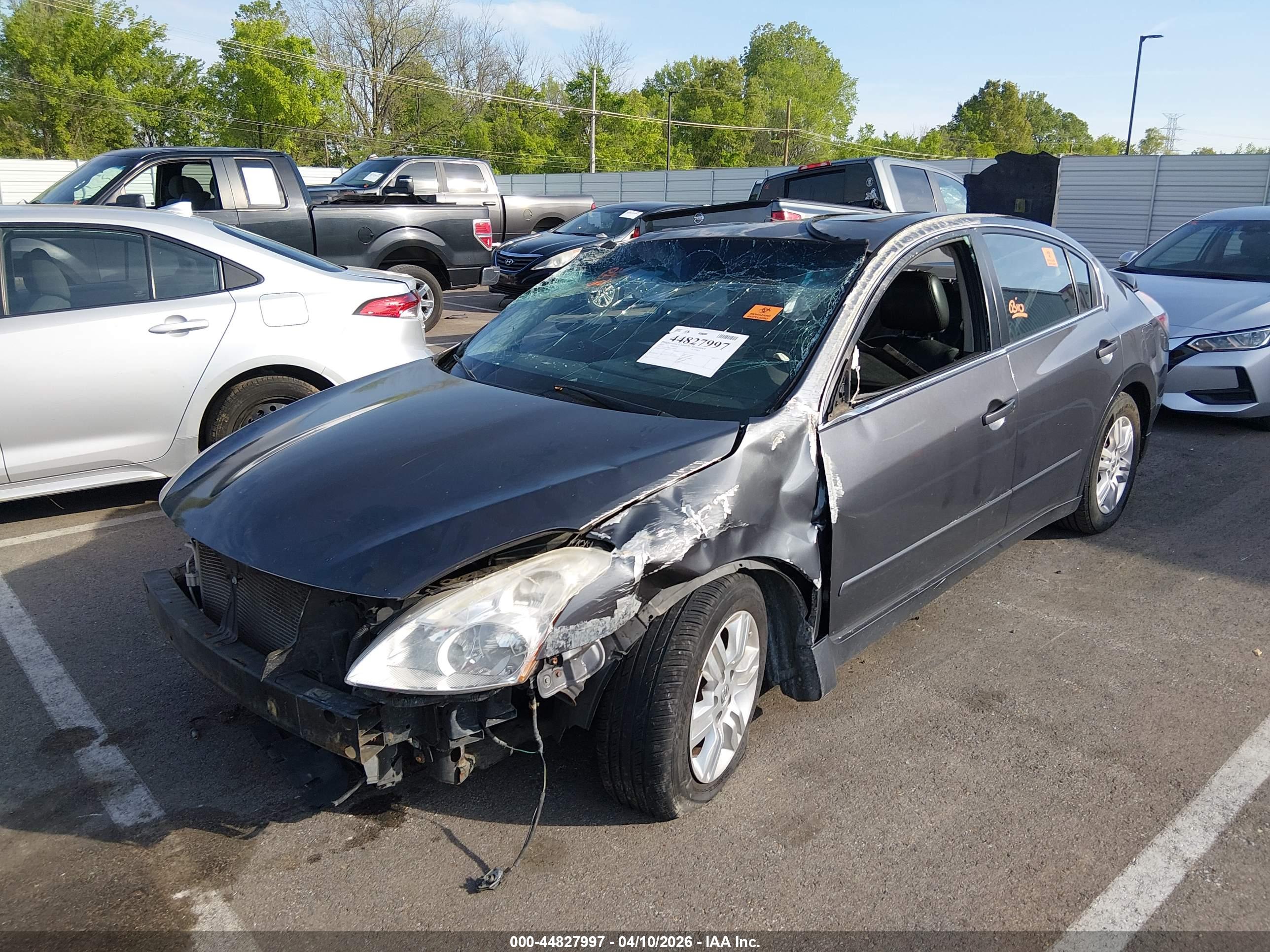 NISSAN ALTIMA image 6