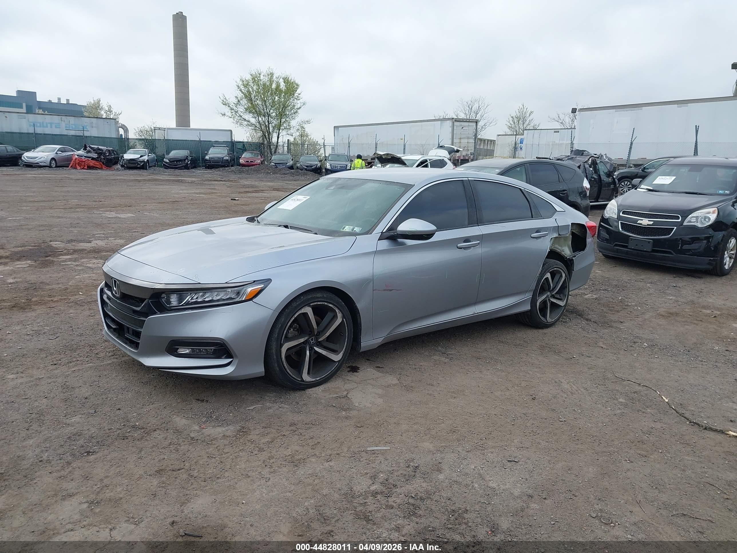 HONDA ACCORD image 2