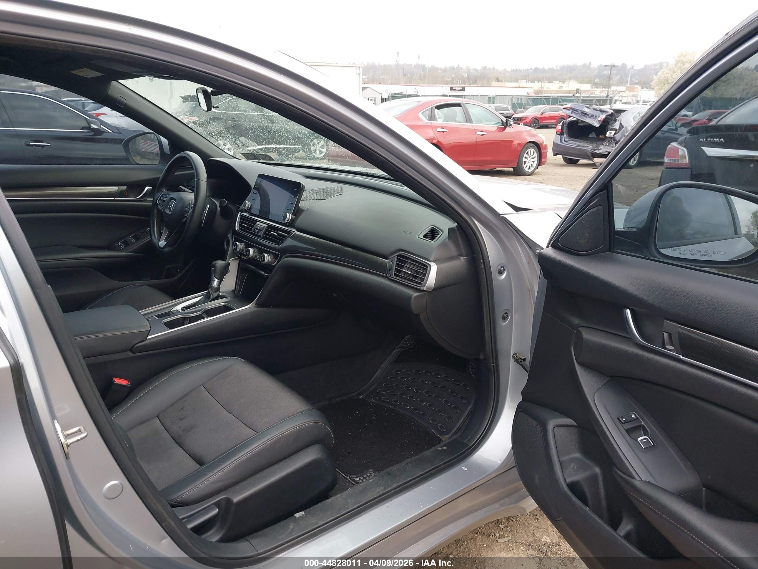 HONDA ACCORD image 5