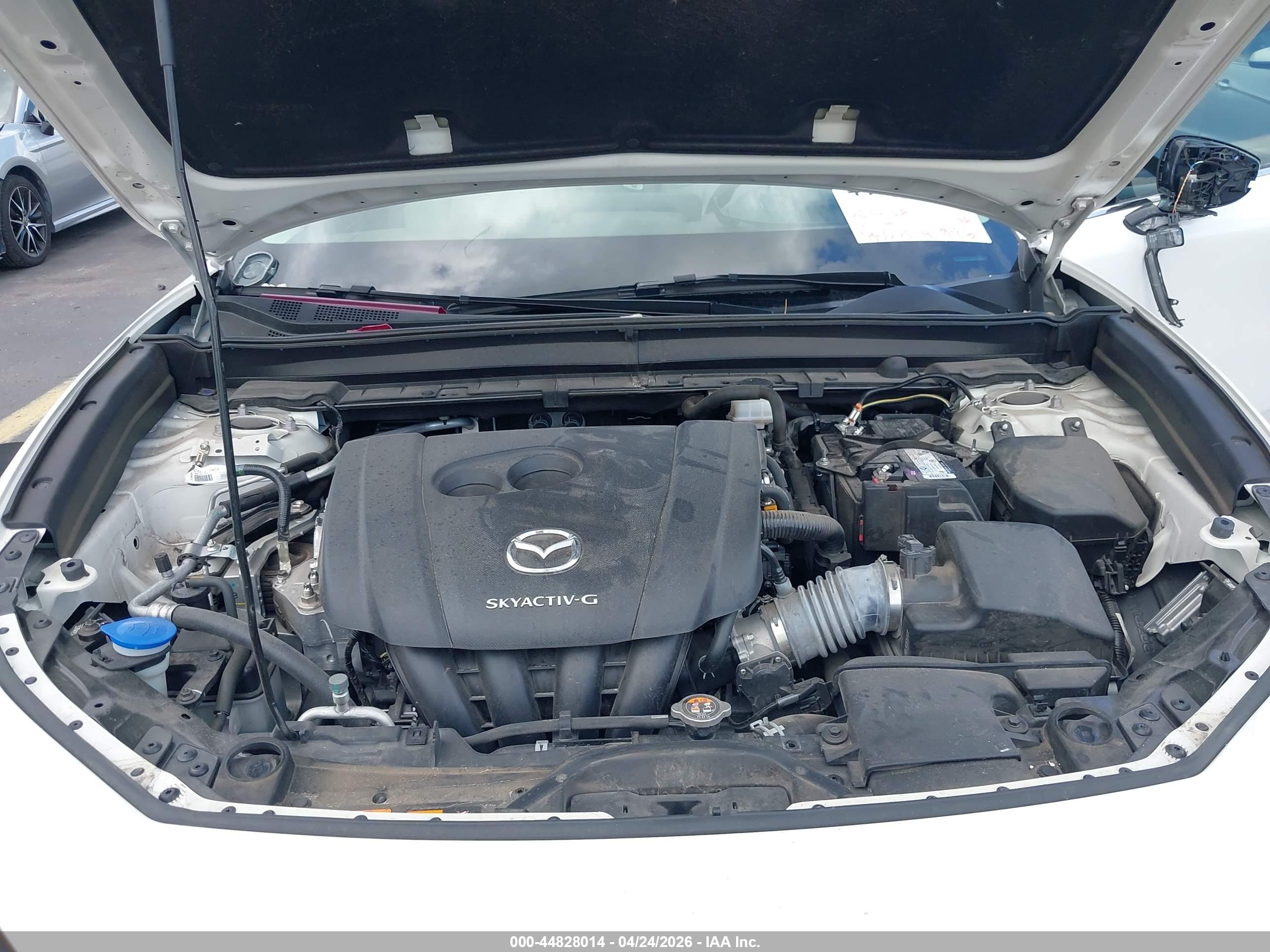 MAZDA CX-30 image 10
