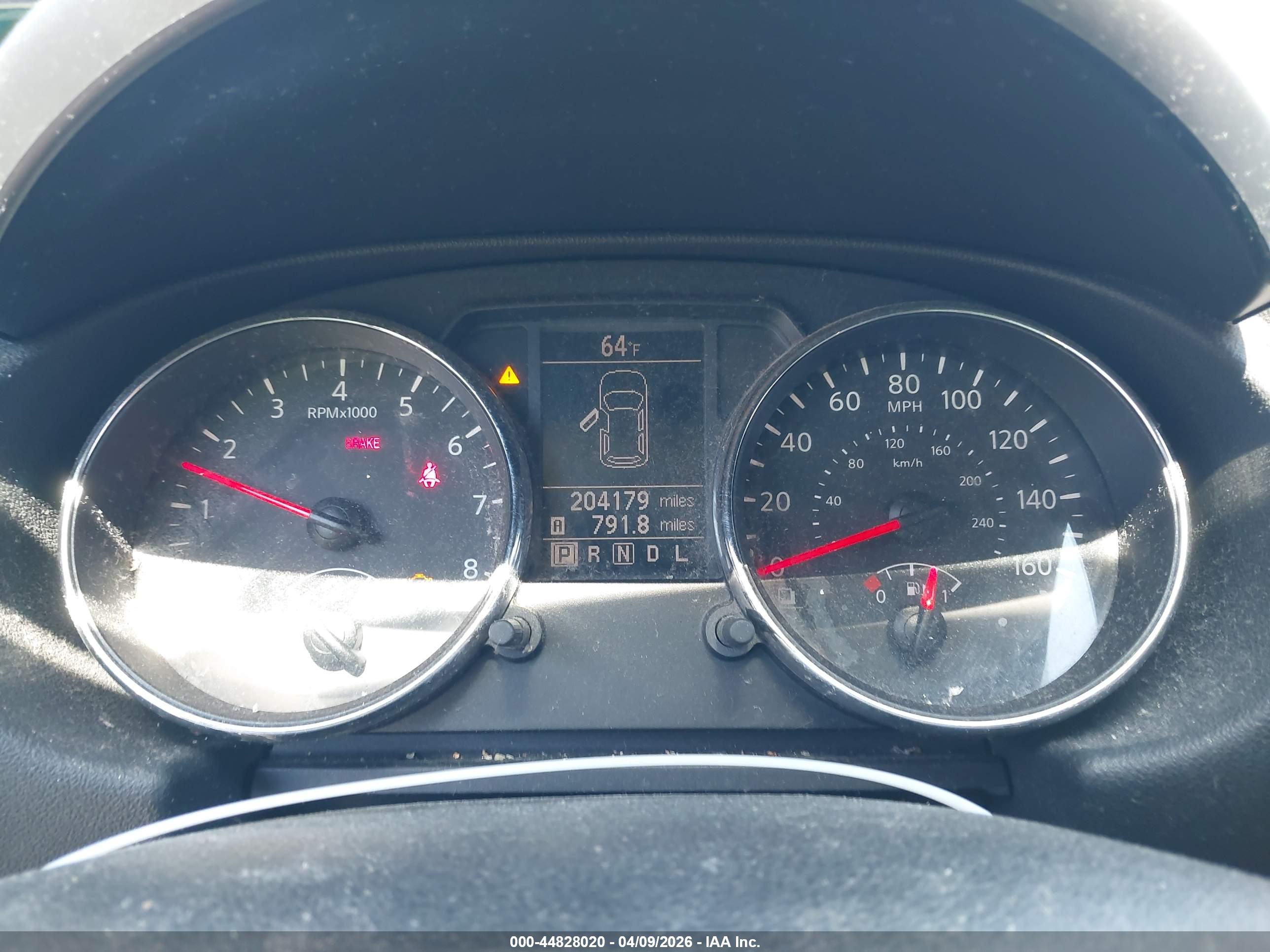 NISSAN ROGUE image 7