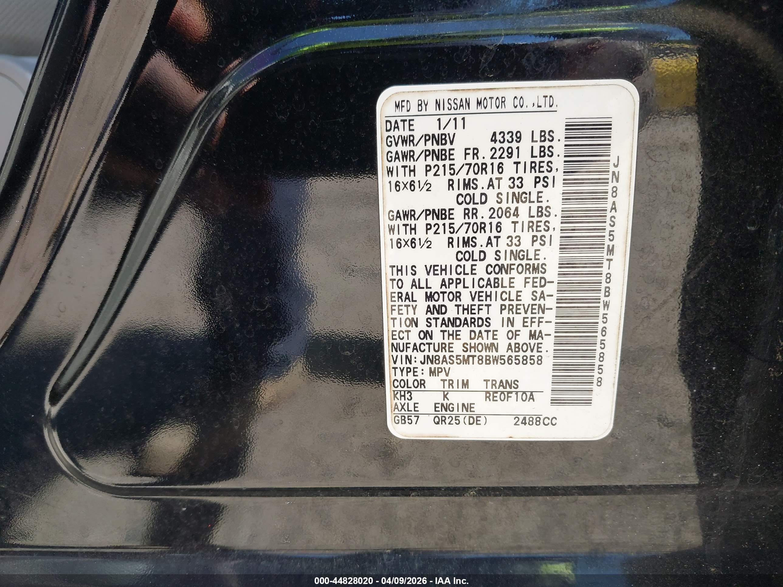 NISSAN ROGUE image 9