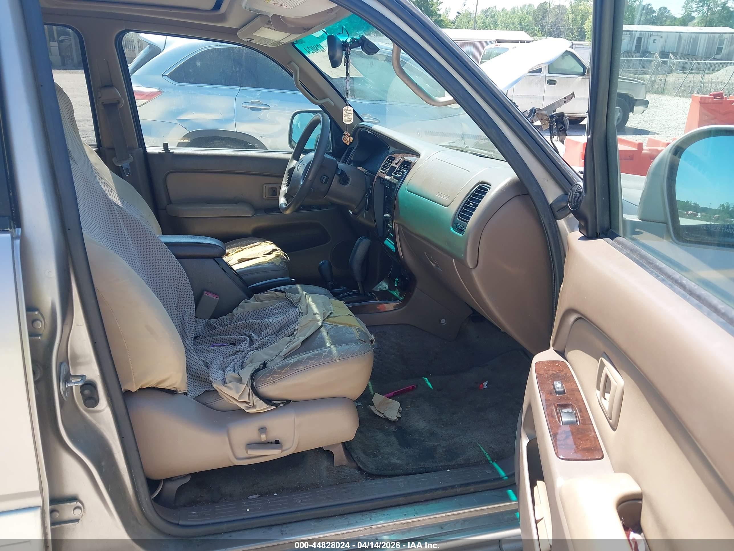 TOYOTA 4RUNNER image 5