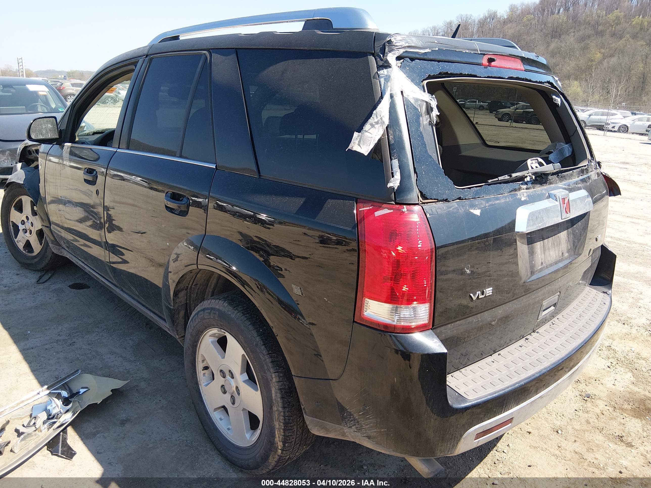 SATURN VUE image 3