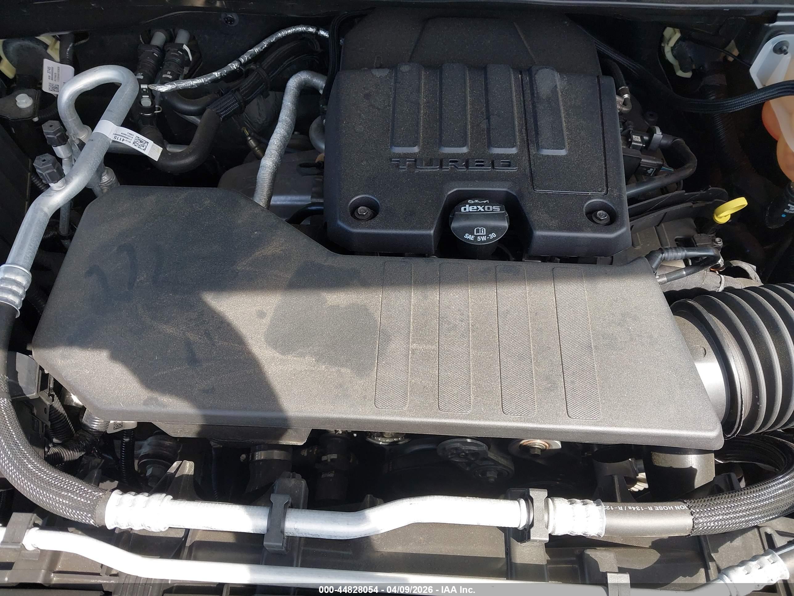 CHEVROLET SILVERADO image 10