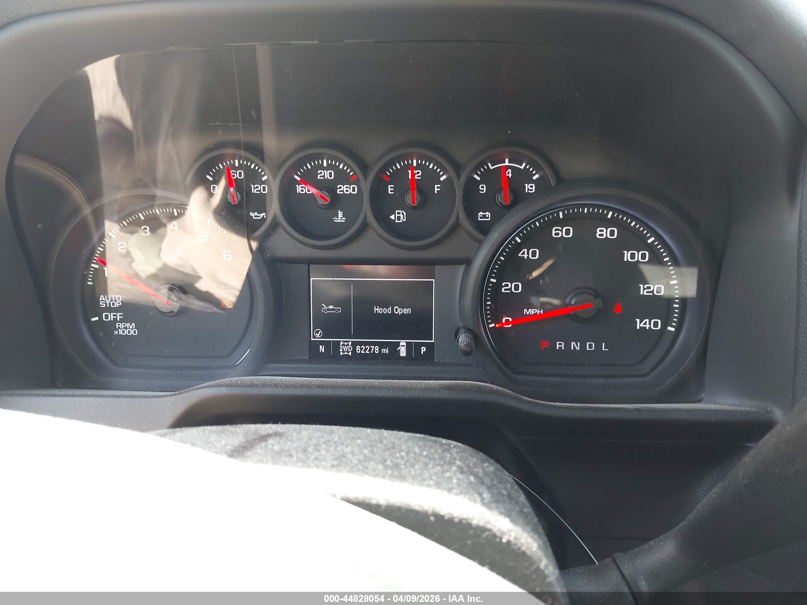 CHEVROLET SILVERADO image 7
