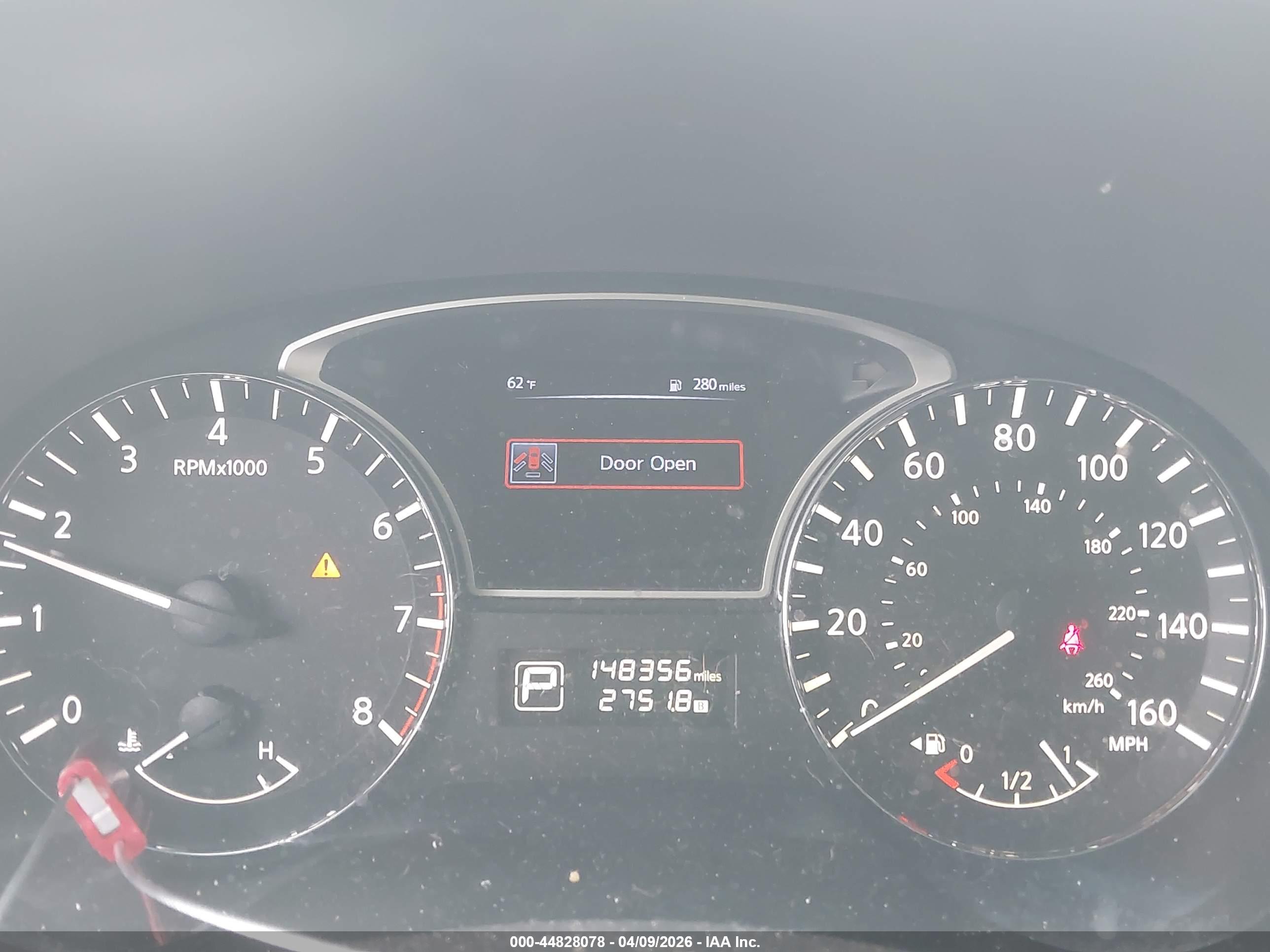 NISSAN PATHFINDER image 7