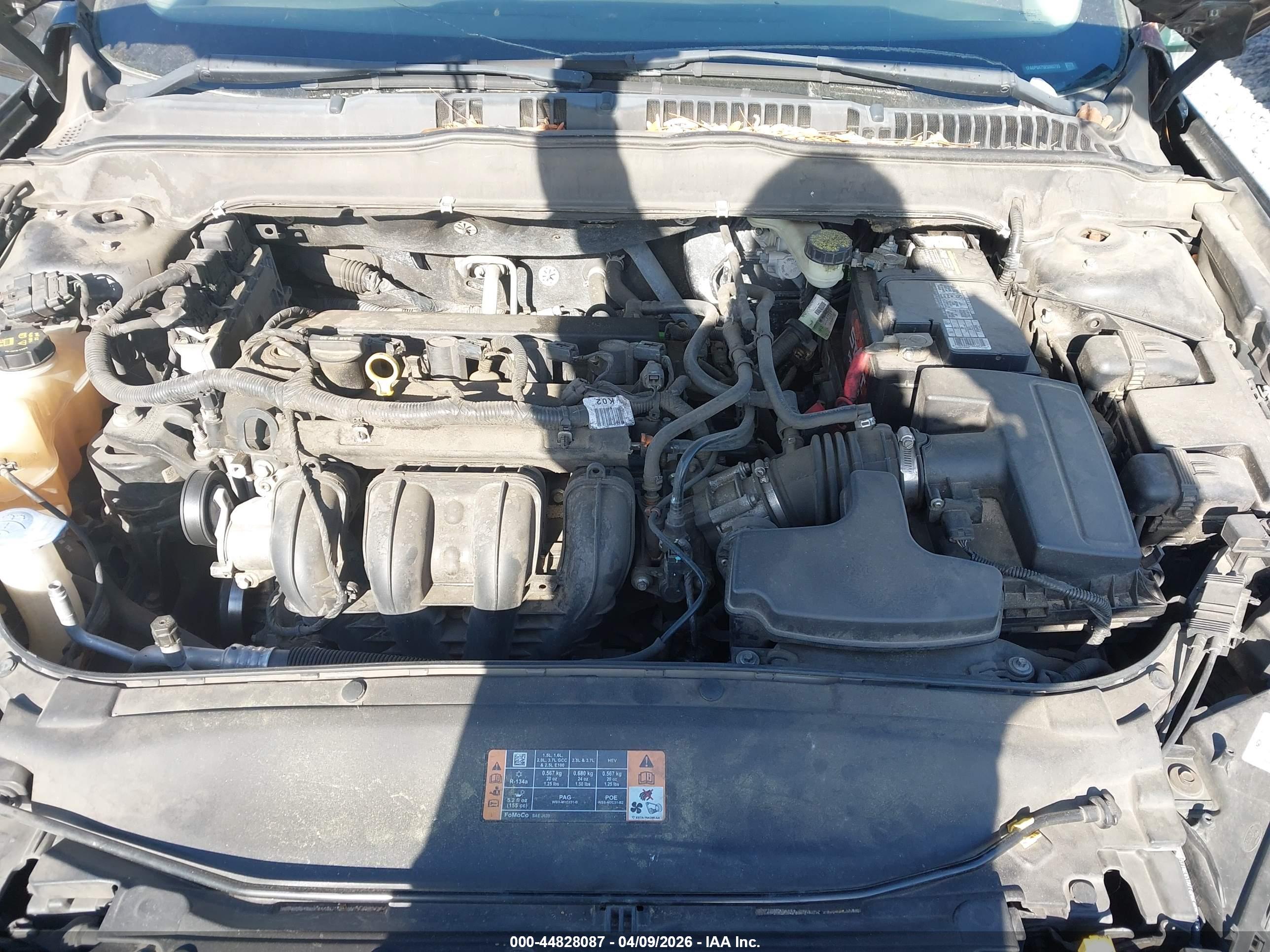 FORD FUSION image 10