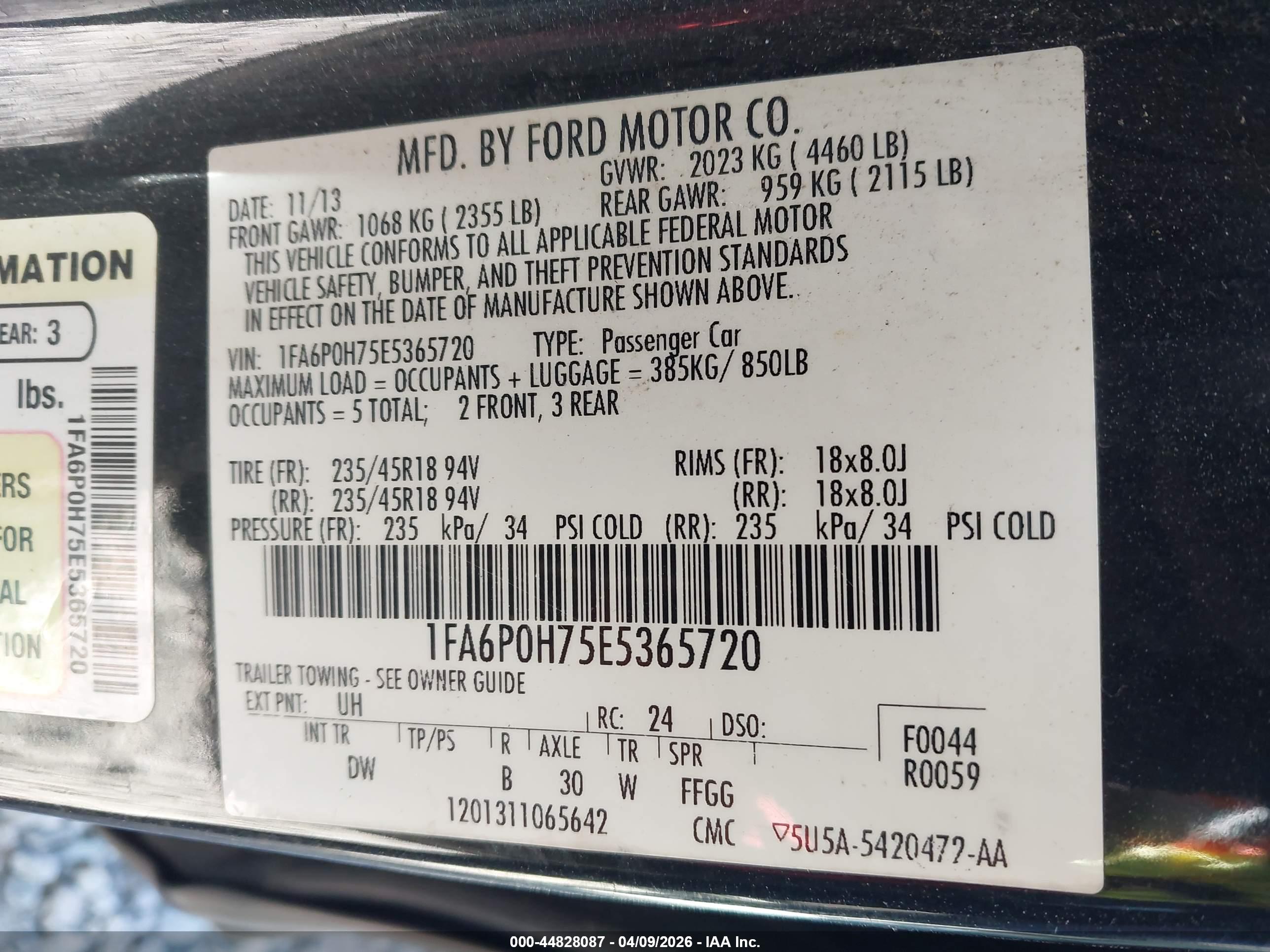 FORD FUSION image 9