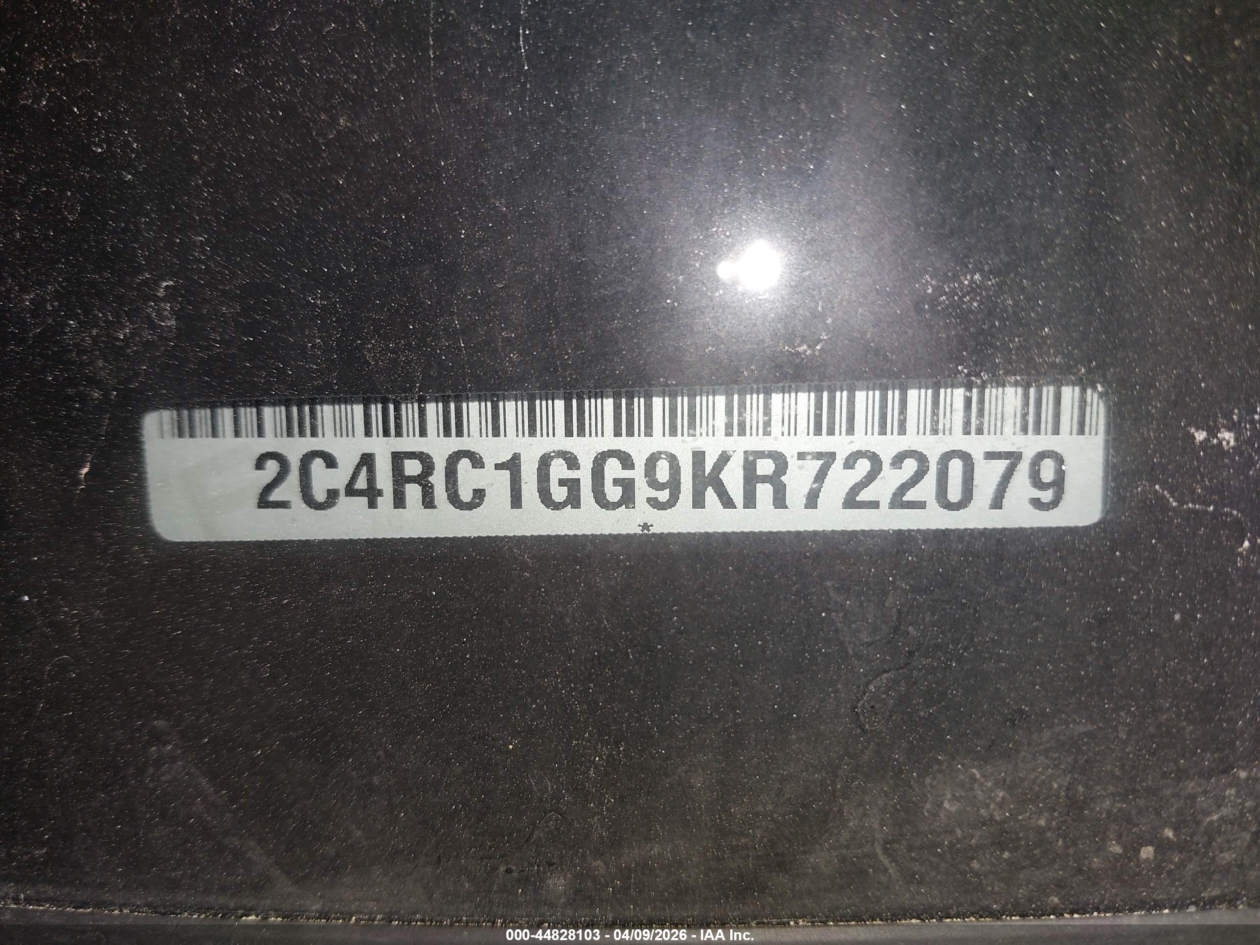 CHRYSLER PACIFICA image 9