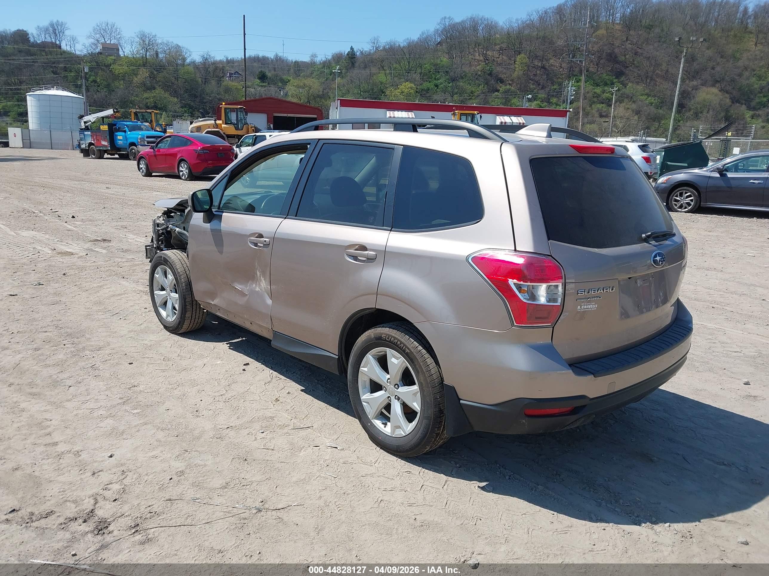 SUBARU FORESTER image 3