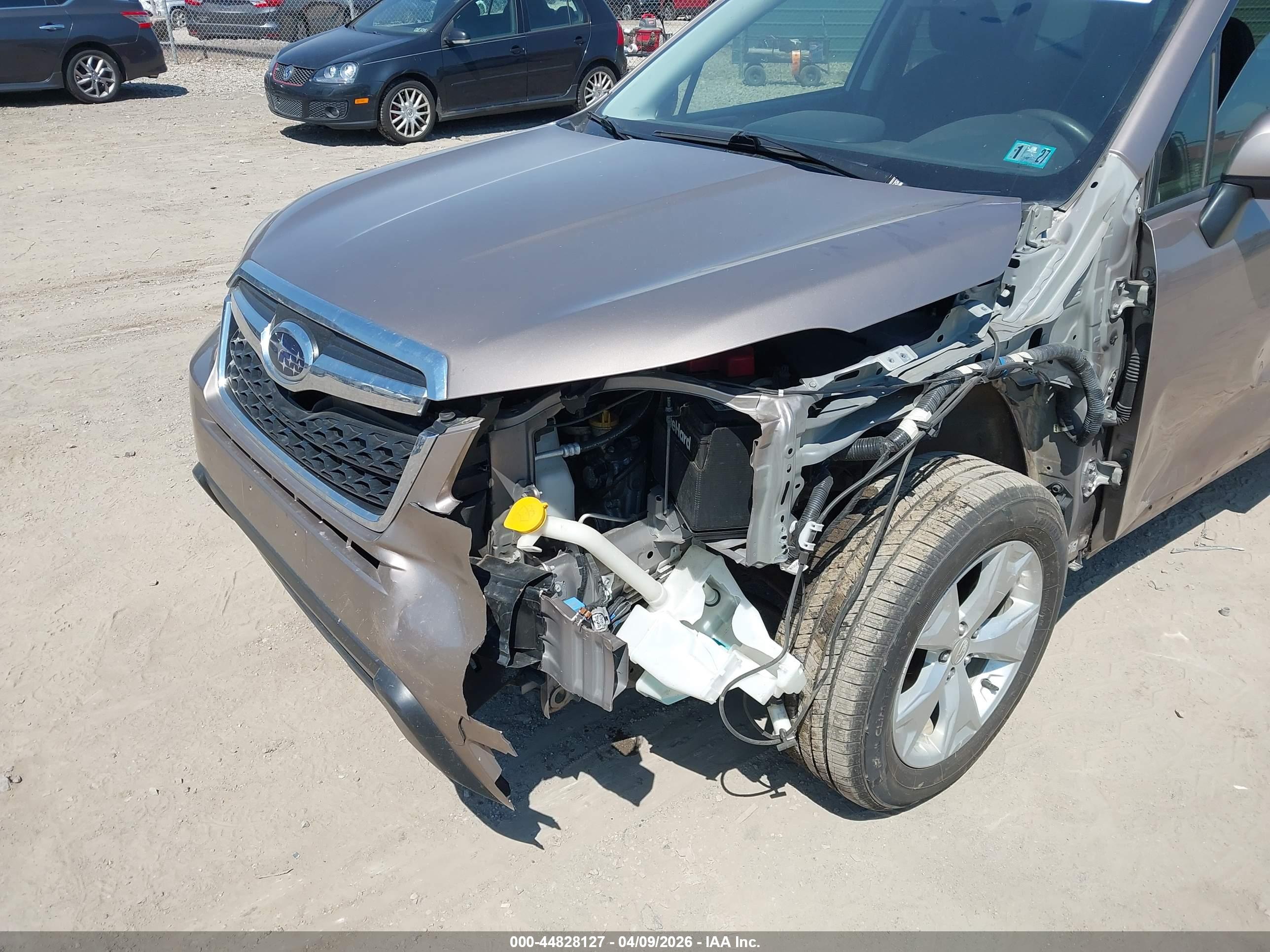 SUBARU FORESTER image 6