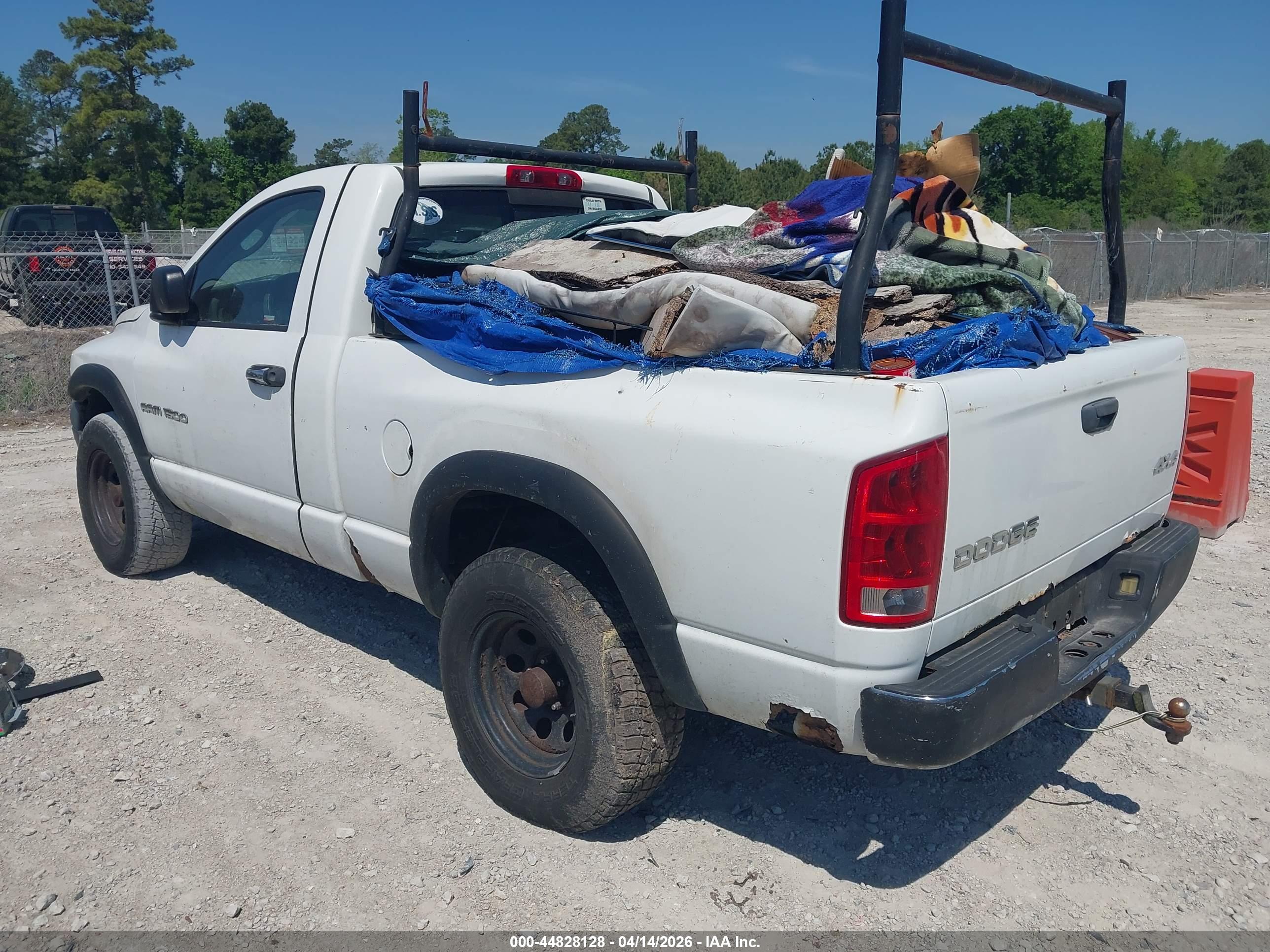 DODGE RAM image 3