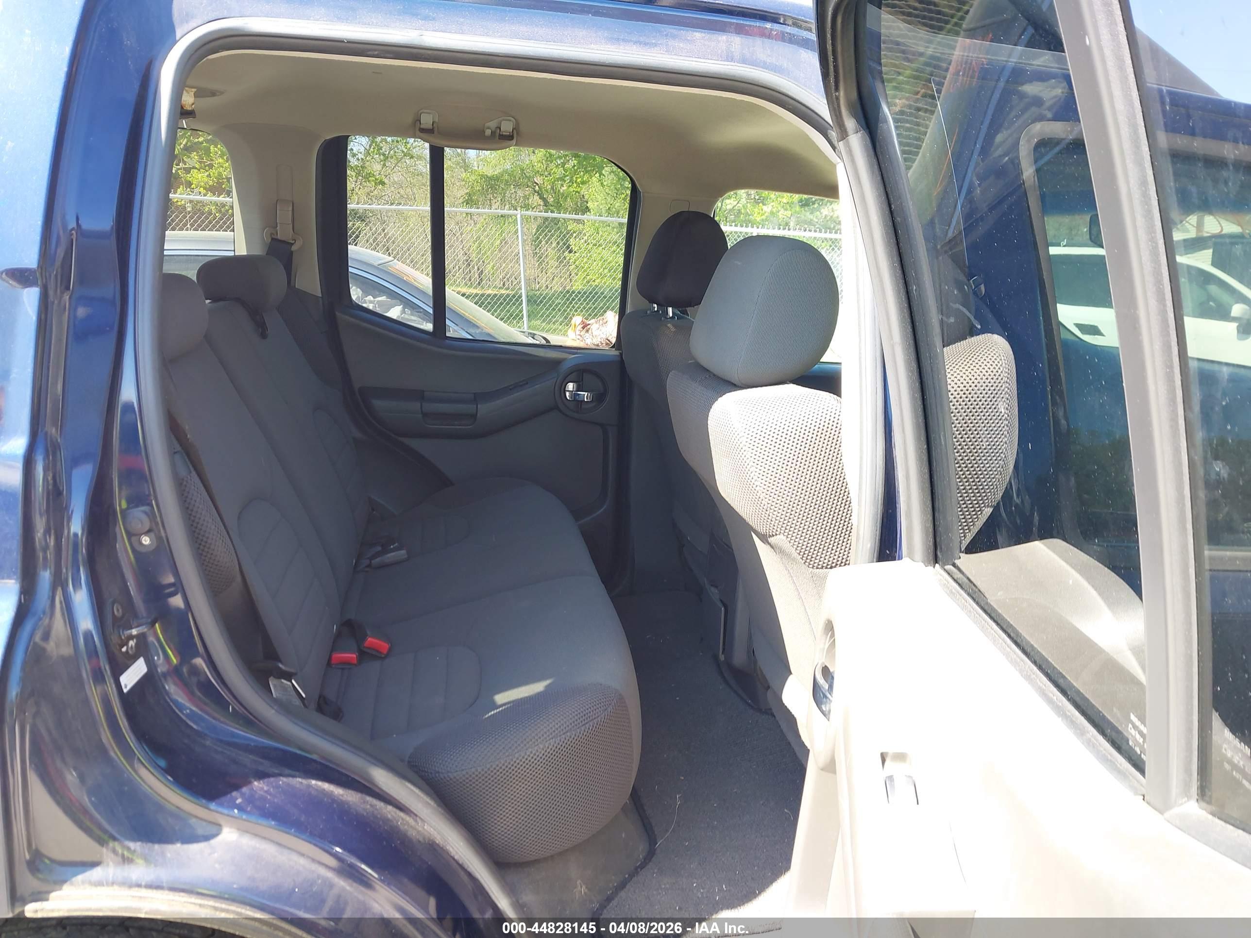 NISSAN XTERRA image 8