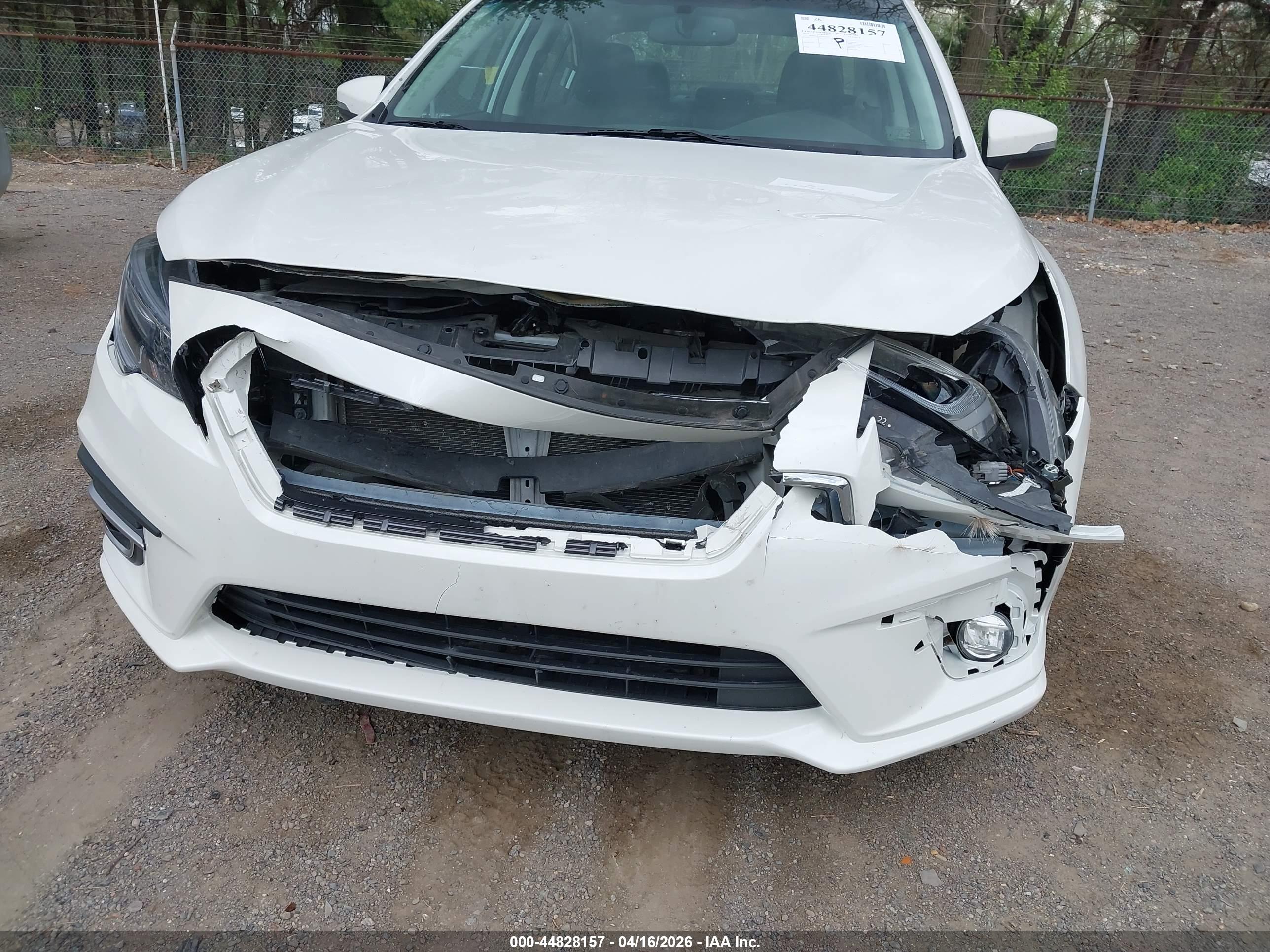 SUBARU LEGACY image 6