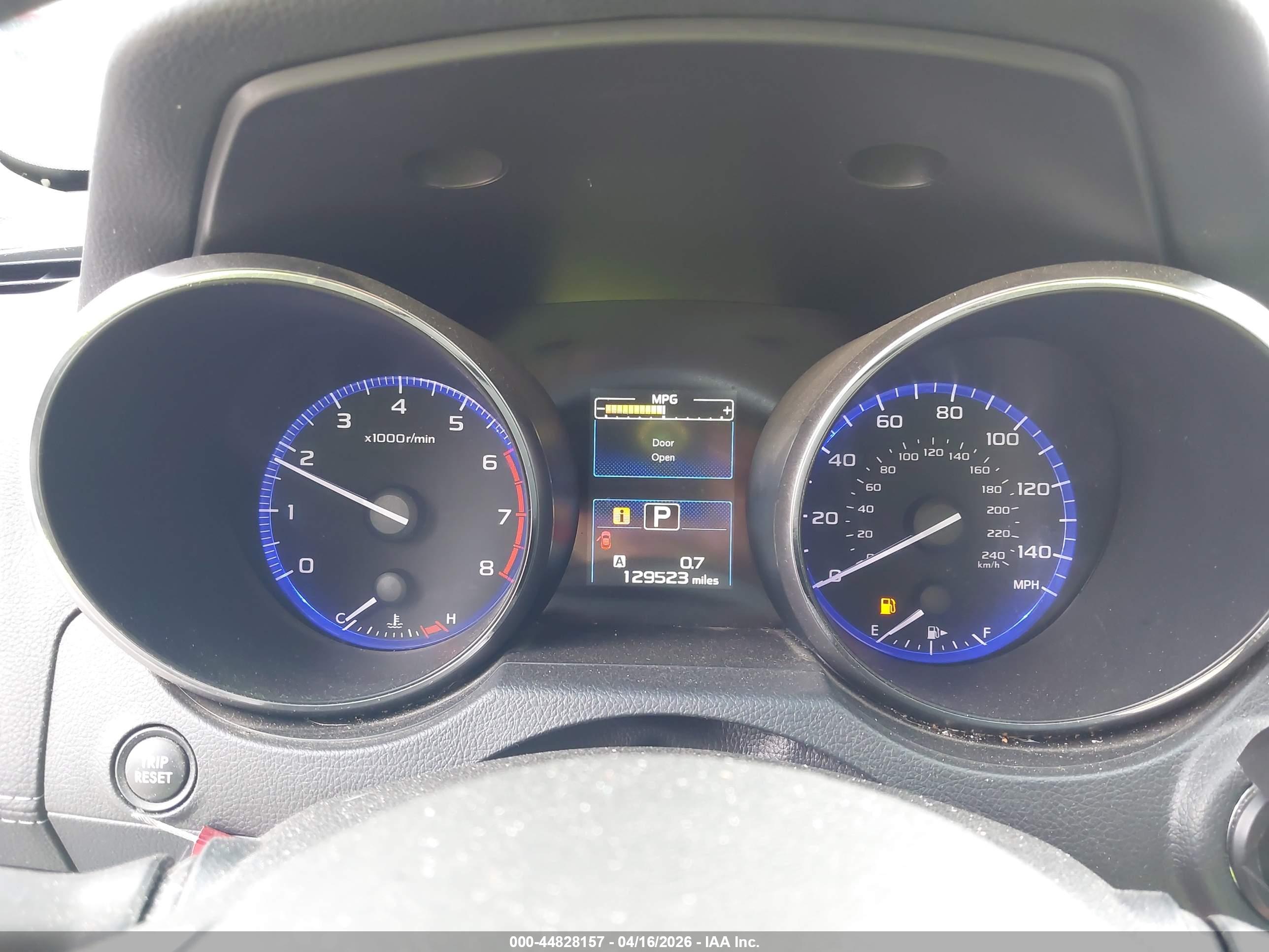 SUBARU LEGACY image 7