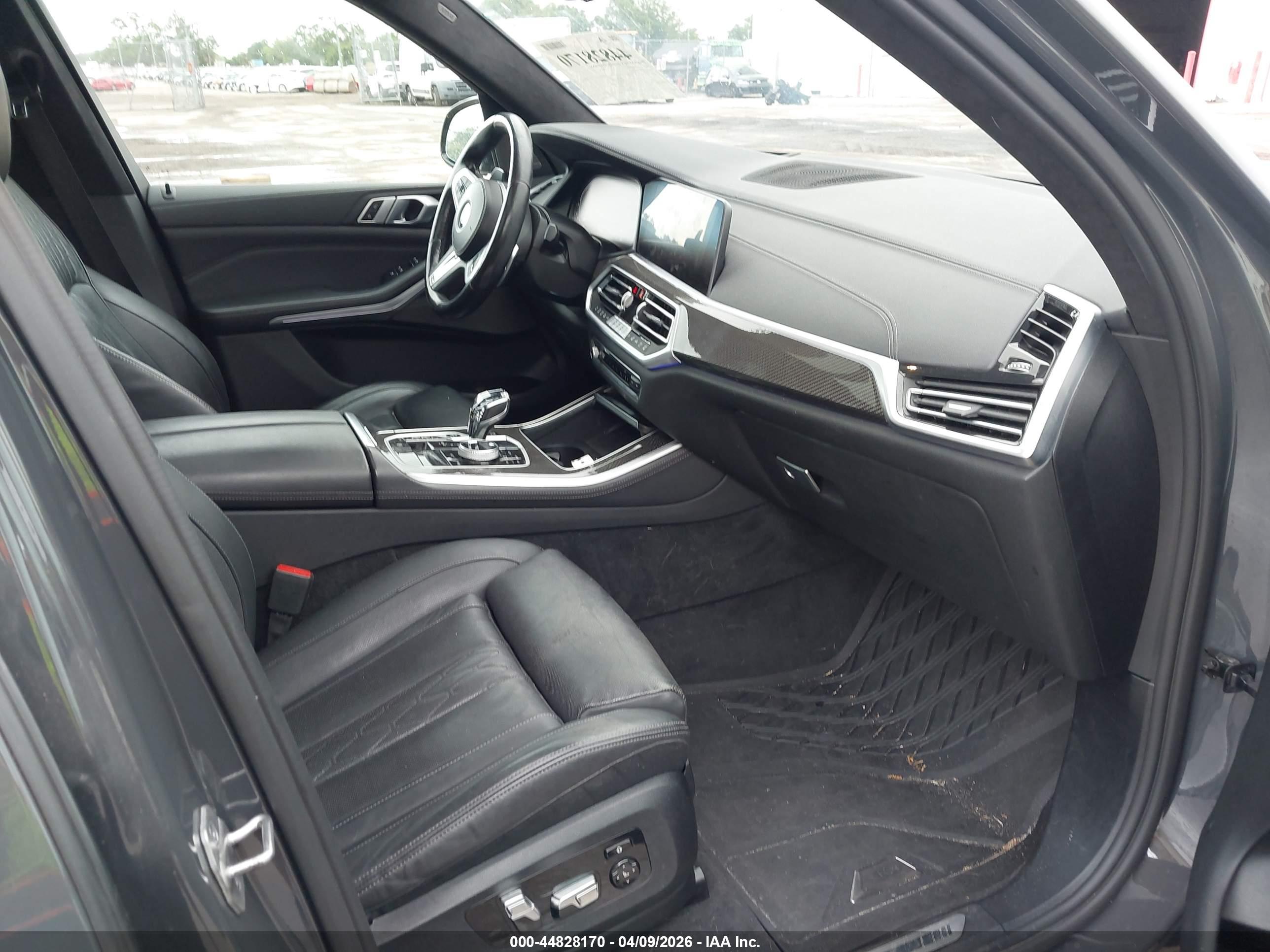 BMW X5 image 5