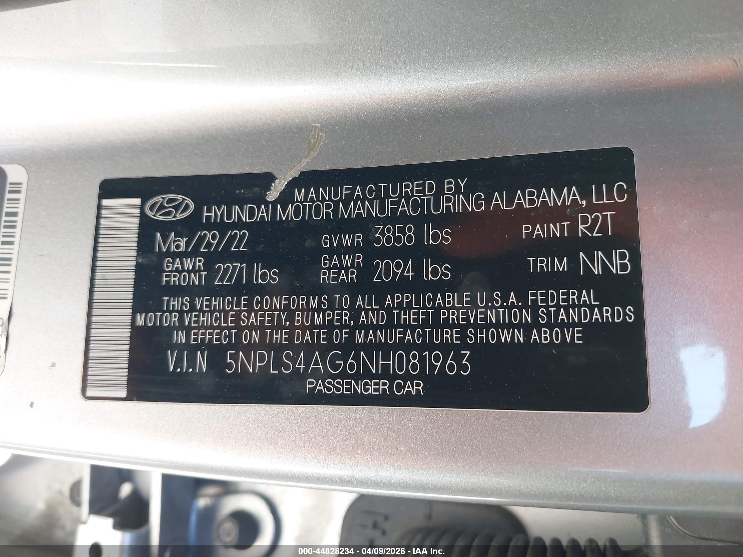 HYUNDAI ELANTRA image 9