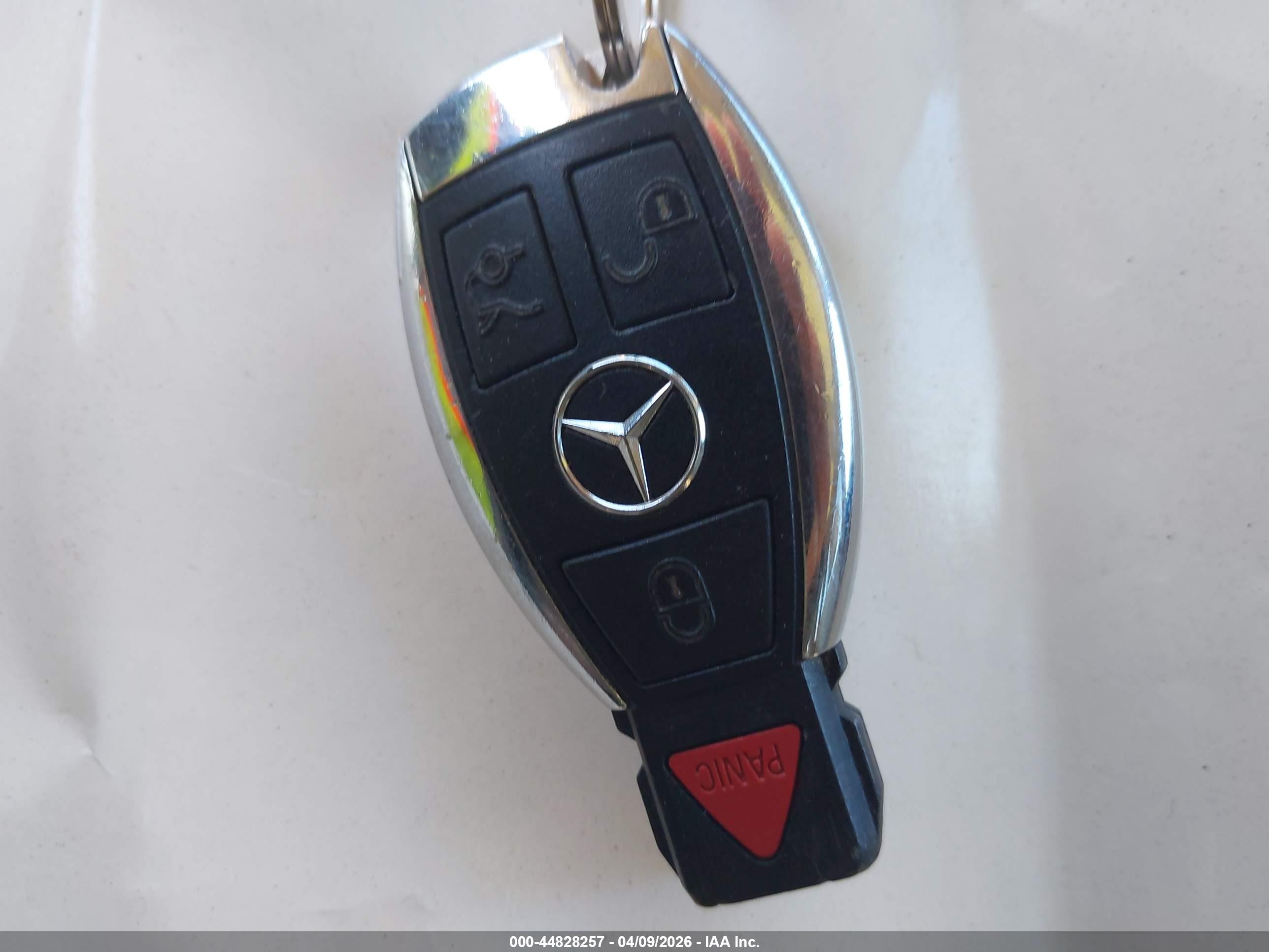 MERCEDES-BENZ GLK image 11