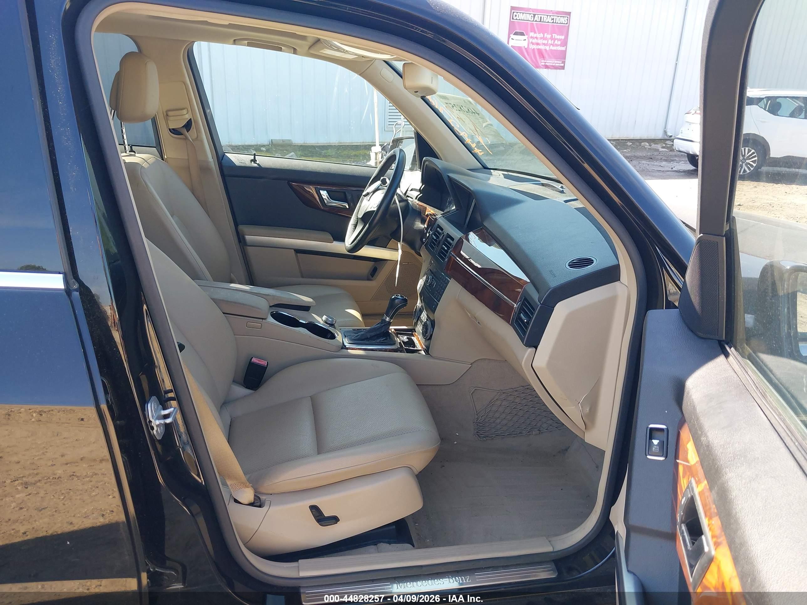 MERCEDES-BENZ GLK image 5