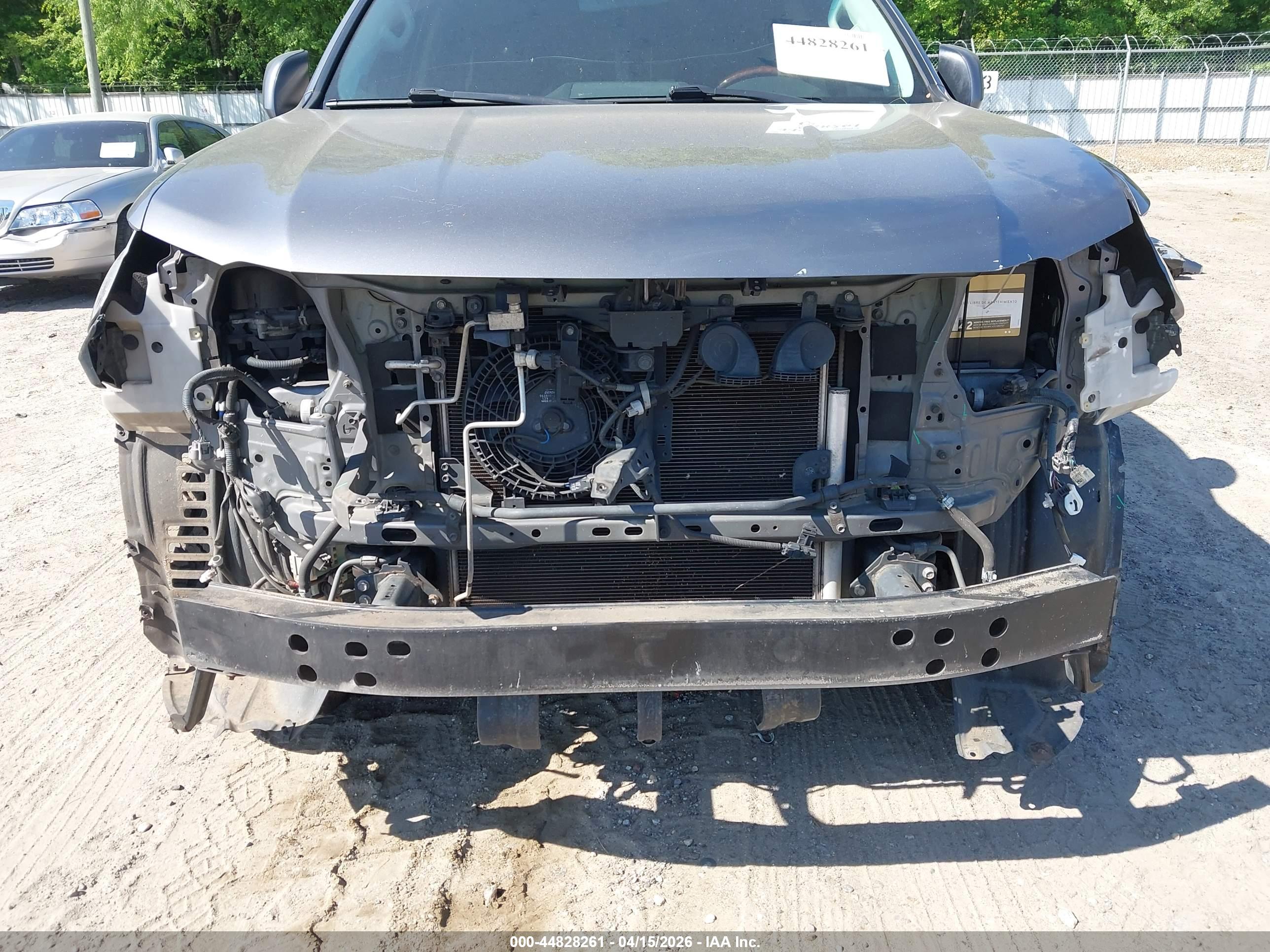 LEXUS GX image 6