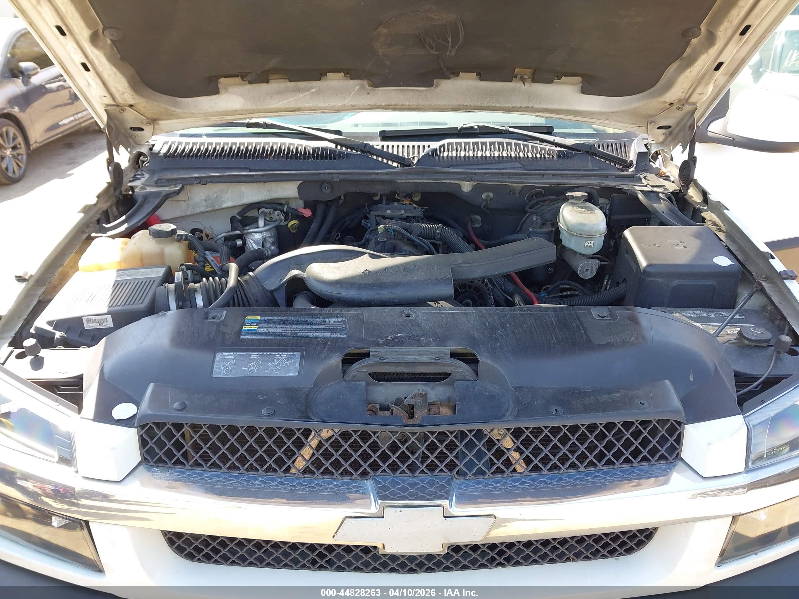 CHEVROLET AVALANCHE image 10