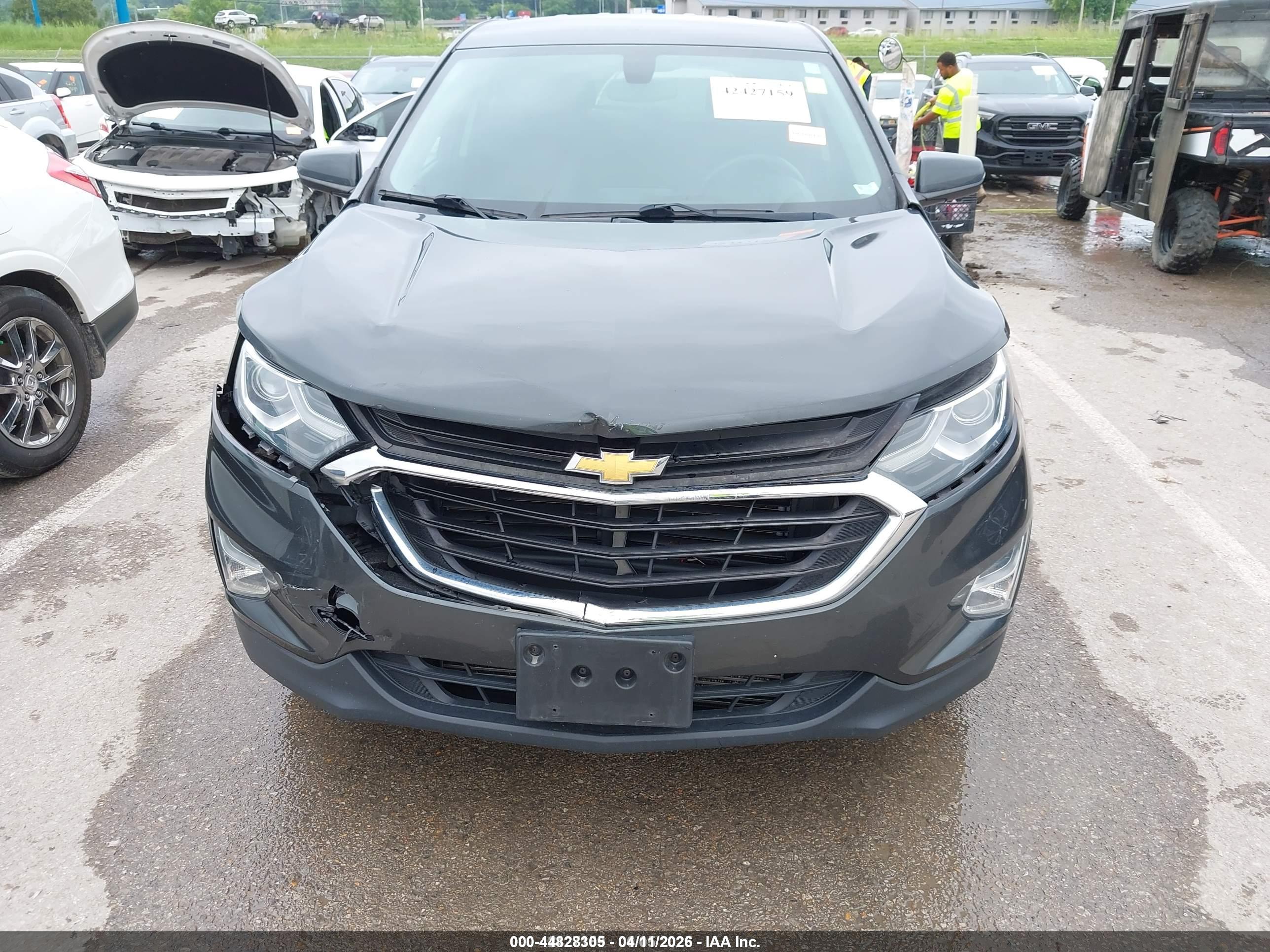 CHEVROLET EQUINOX image 6