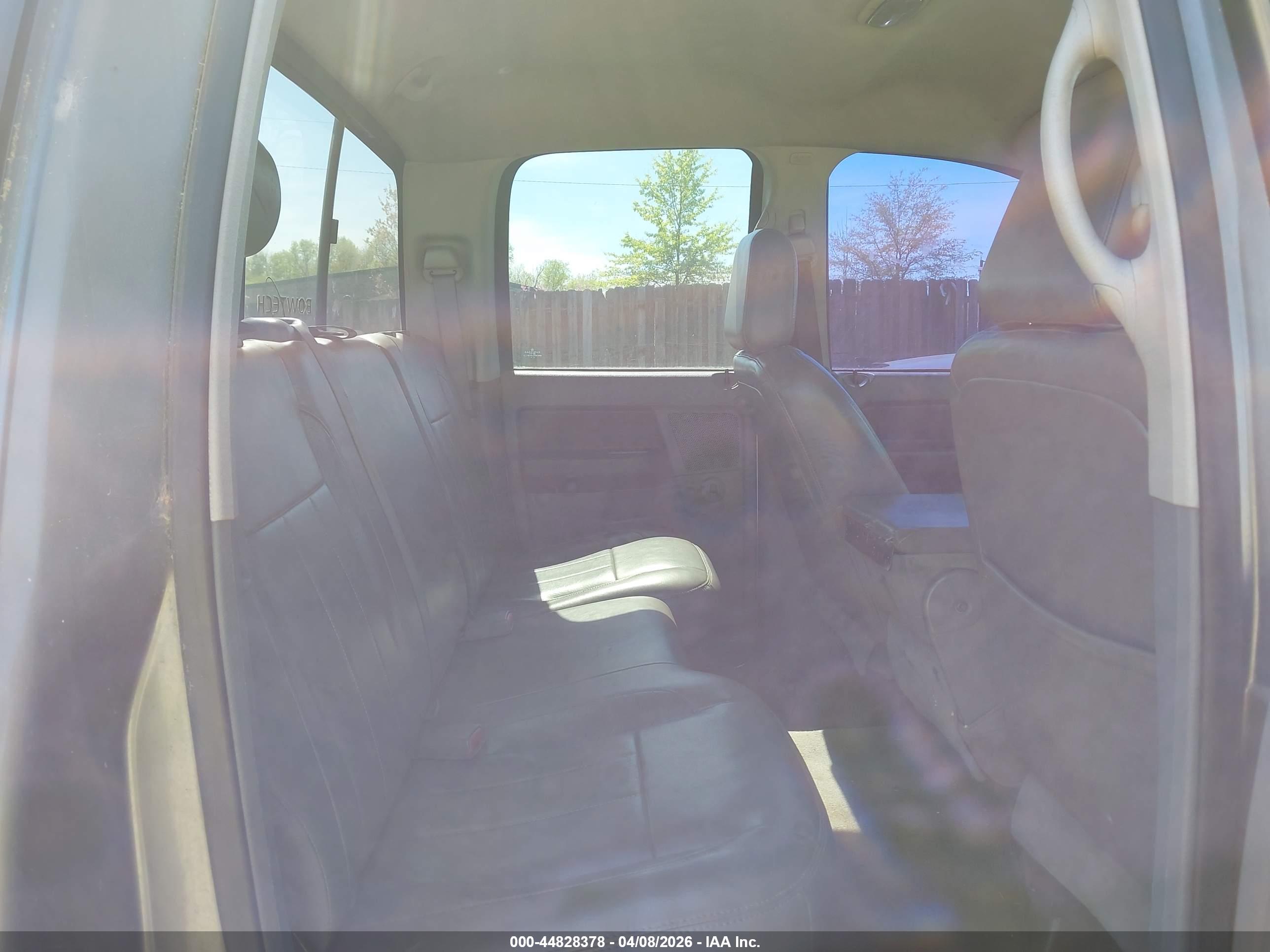 DODGE RAM image 8