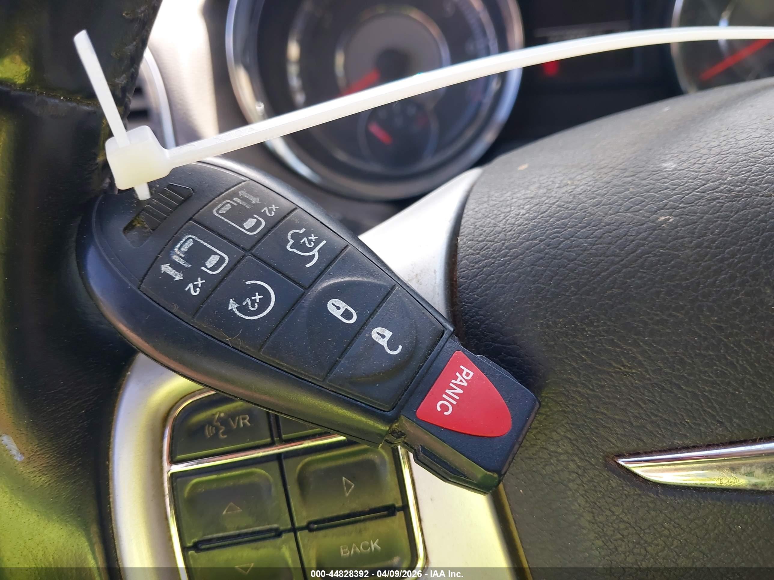 CHRYSLER TOWN image 11