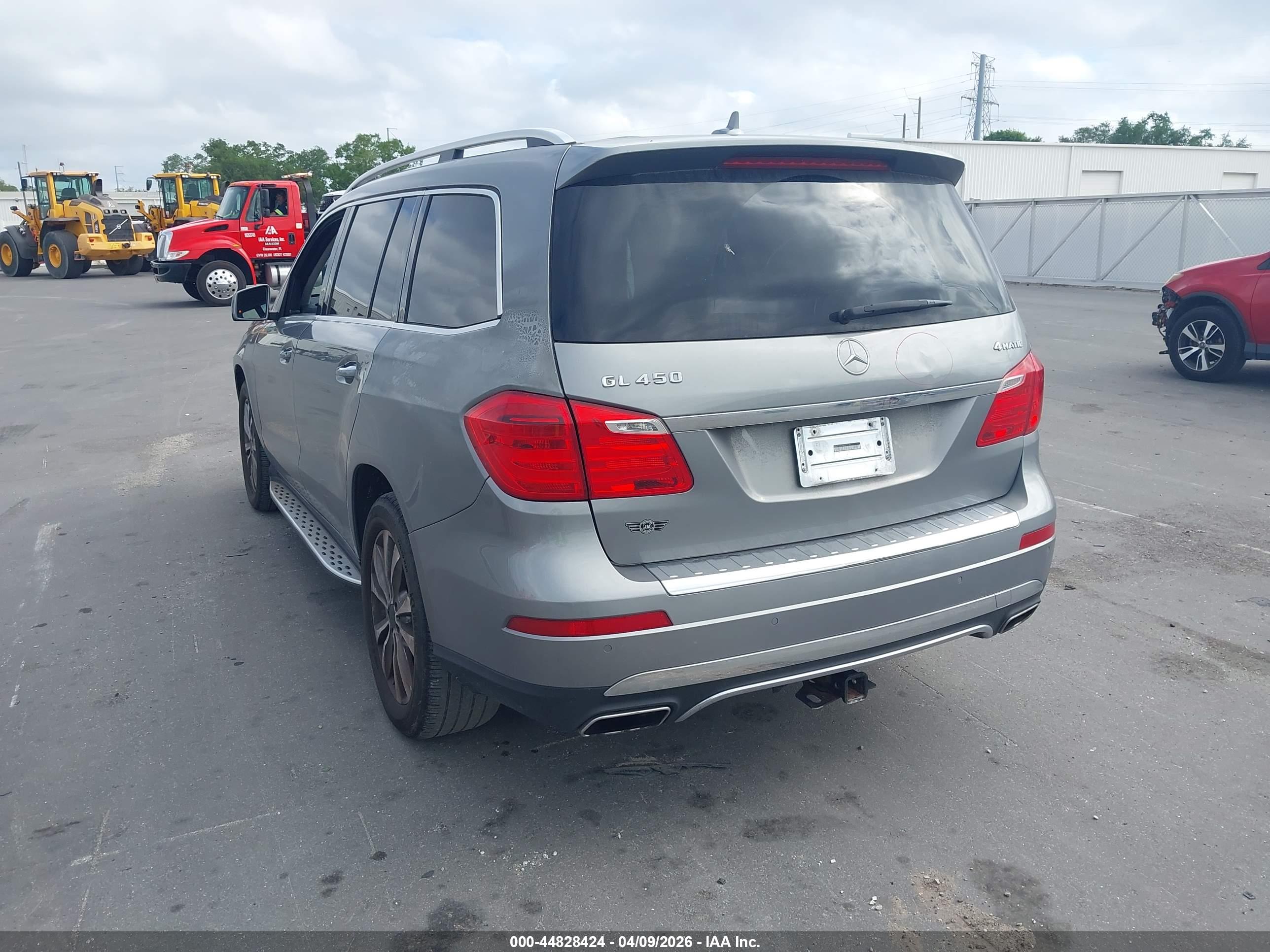 MERCEDES-BENZ GL image 3