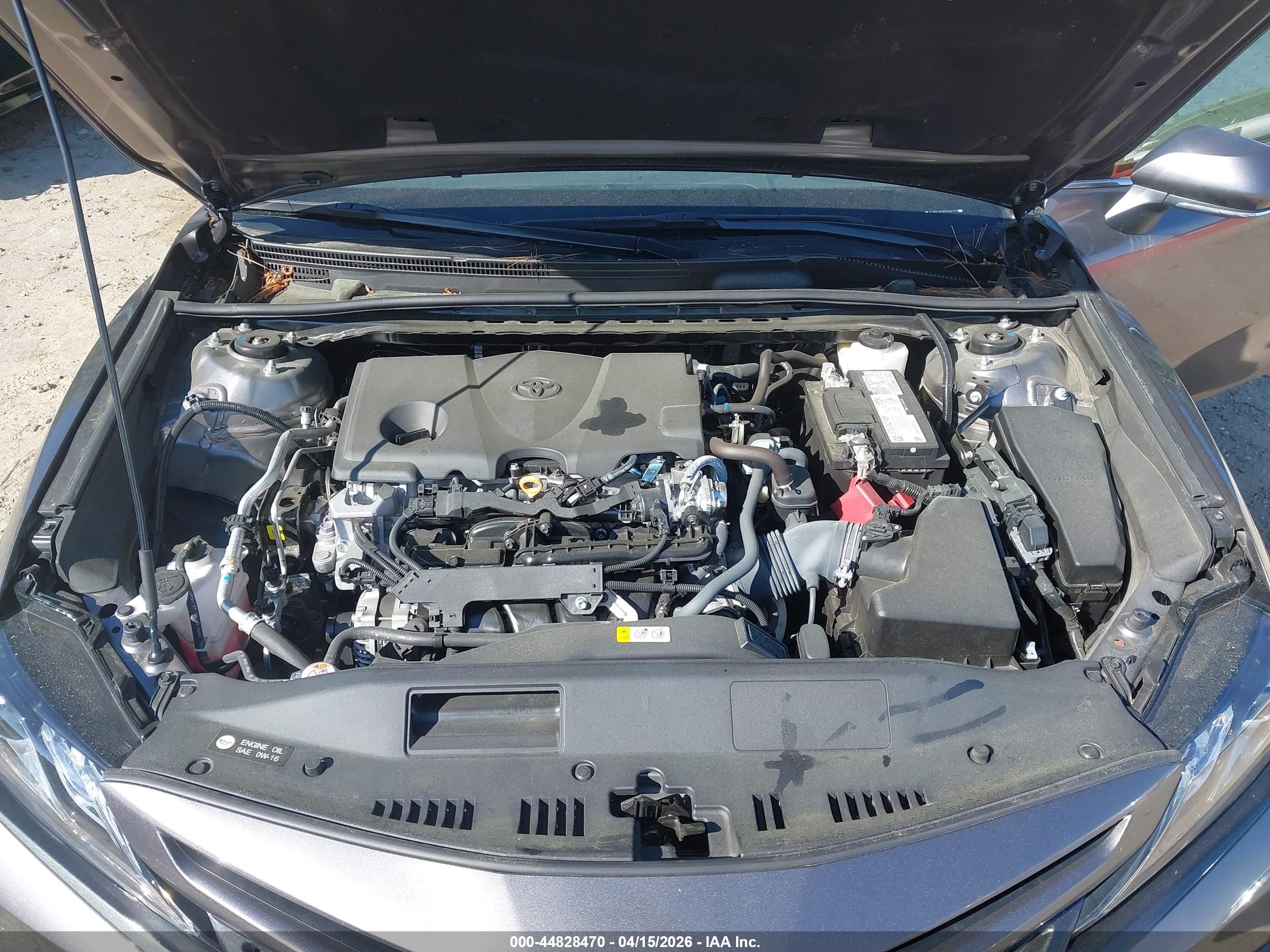 TOYOTA CAMRY image 10