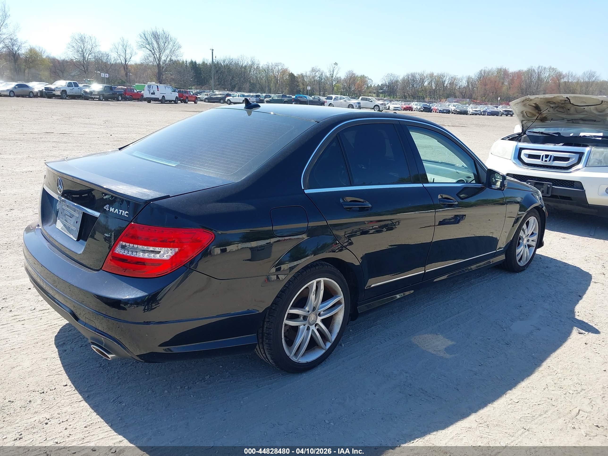 MERCEDES-BENZ C image 4