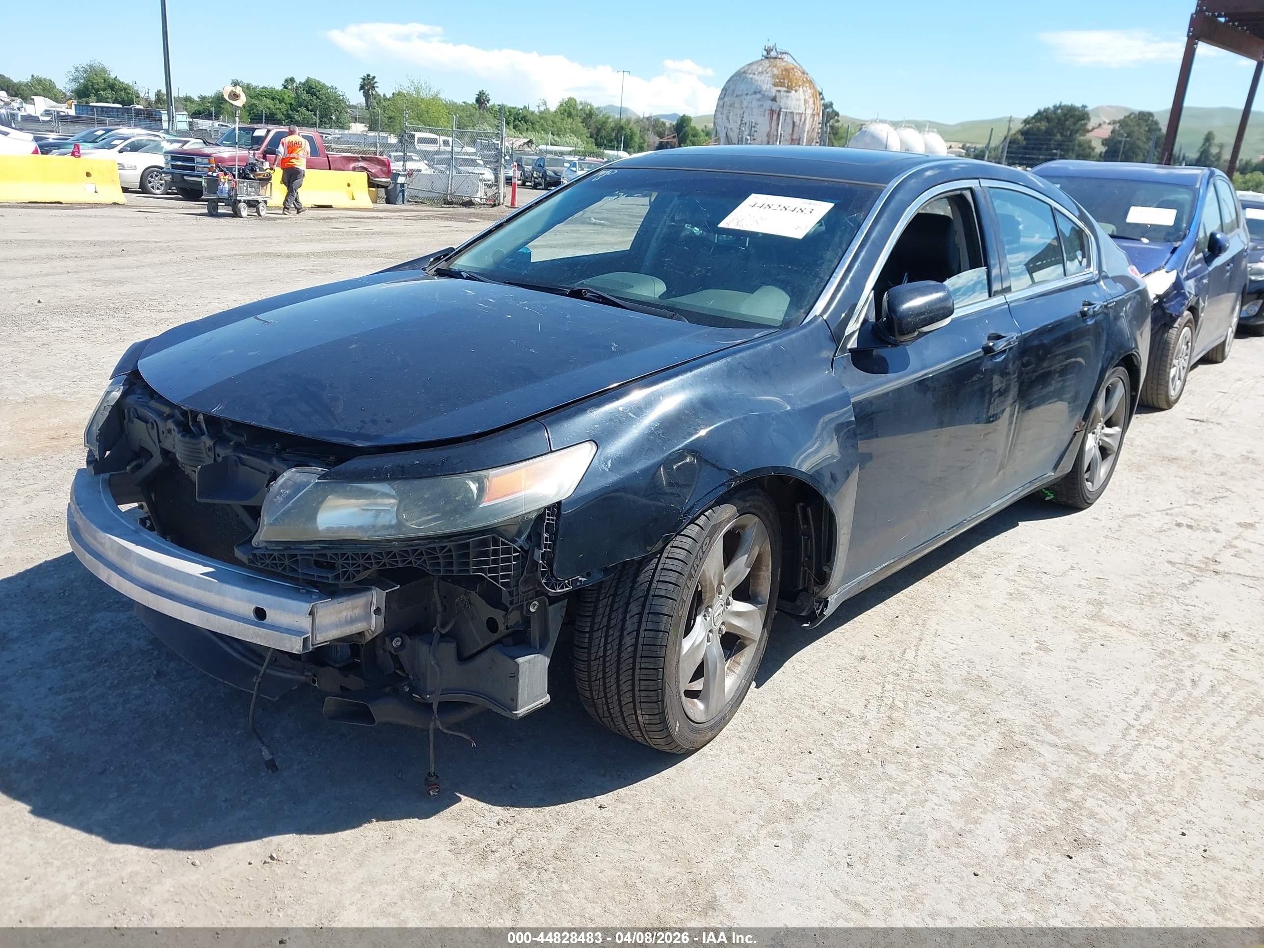 ACURA TL image 2