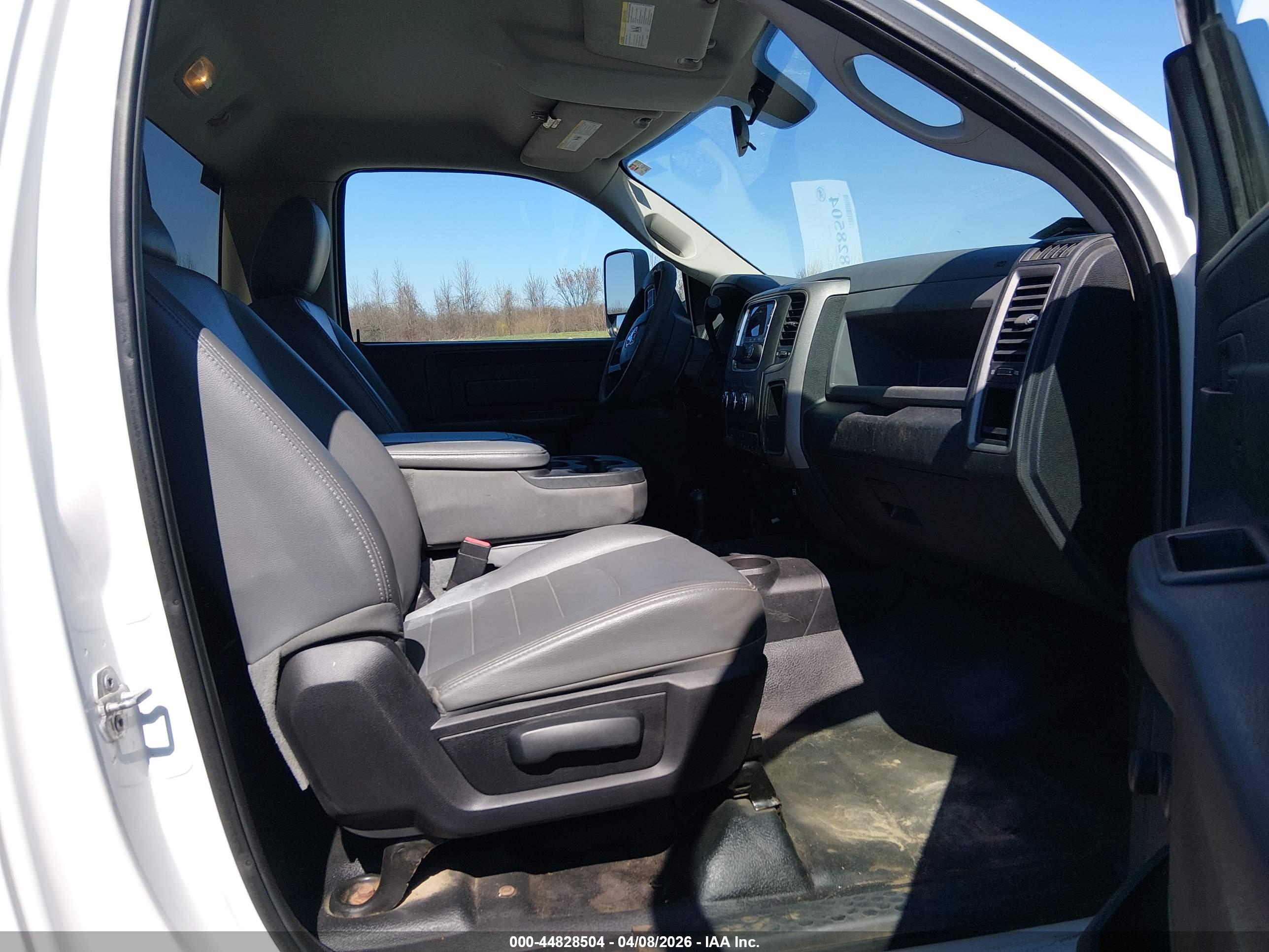RAM 4500 image 5