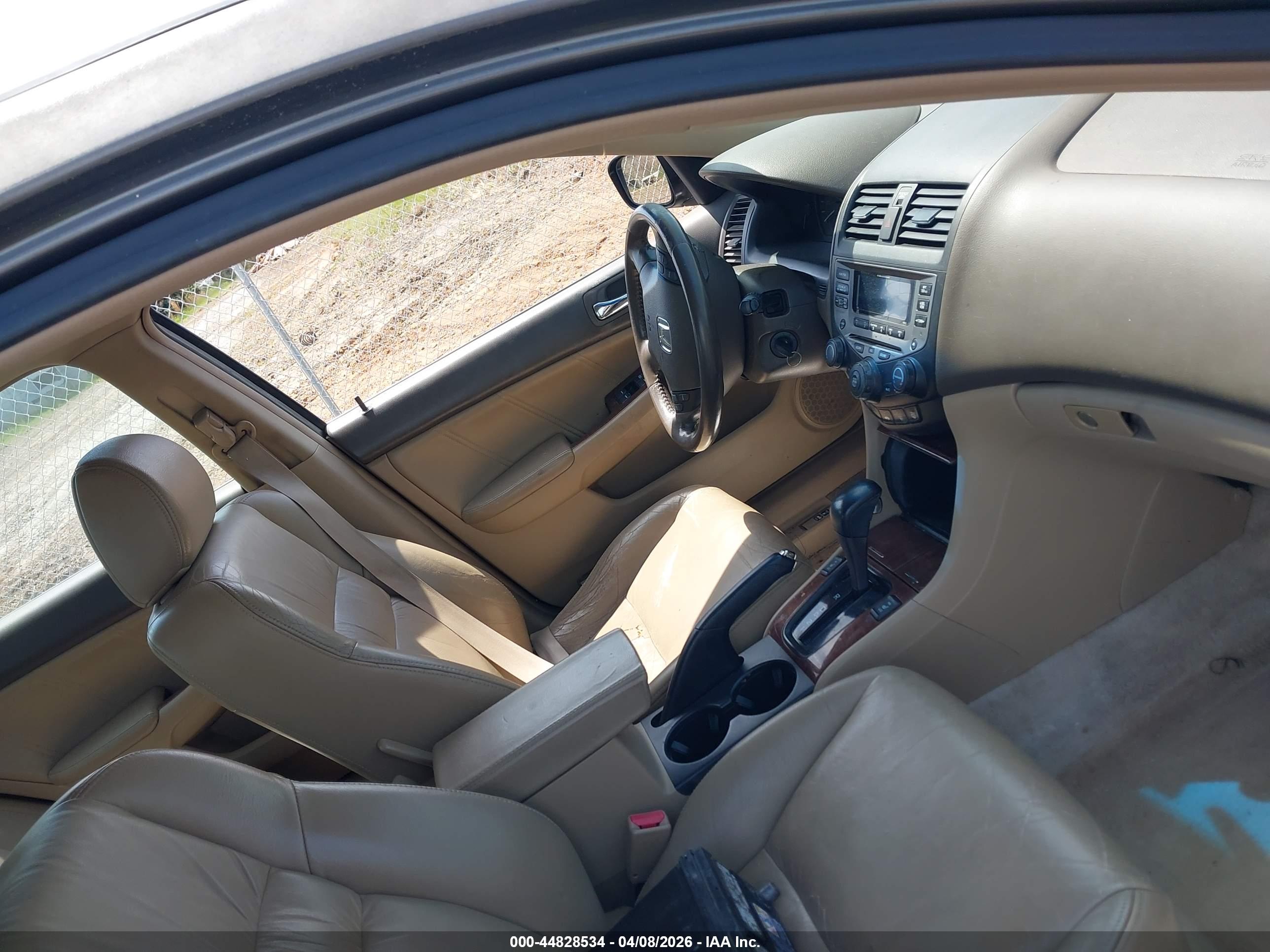 HONDA ACCORD image 5