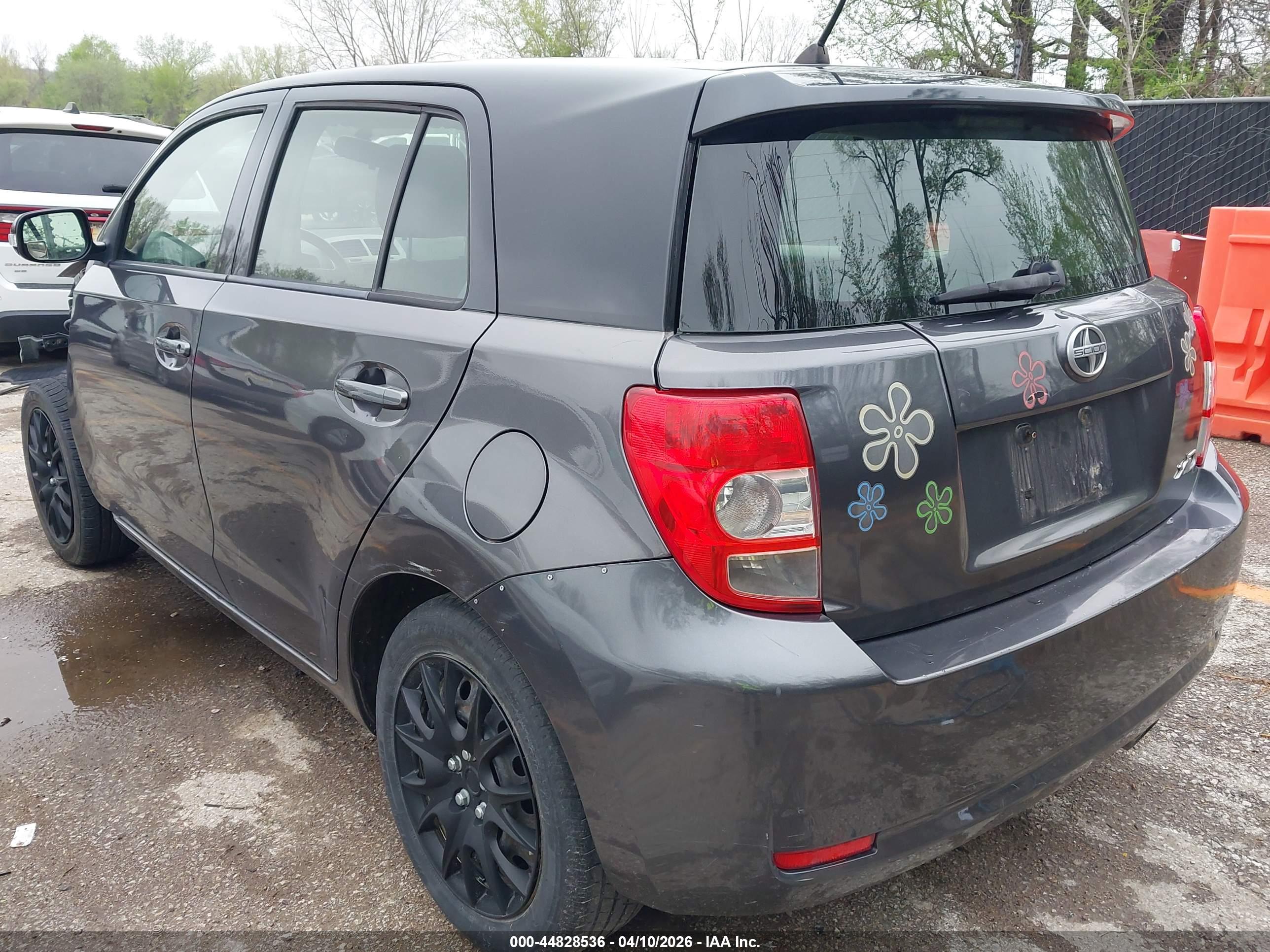SCION XD image 3