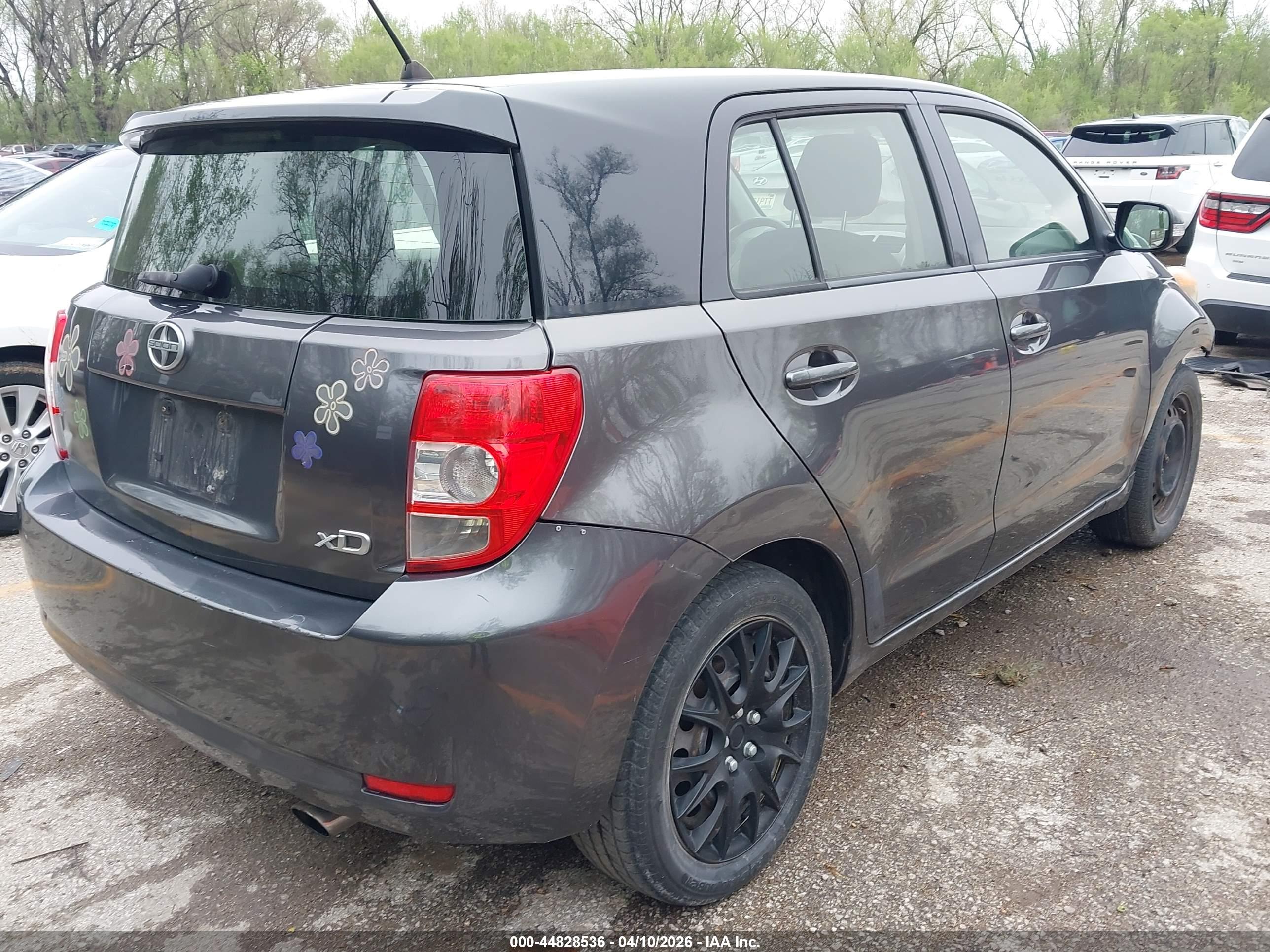 SCION XD image 4