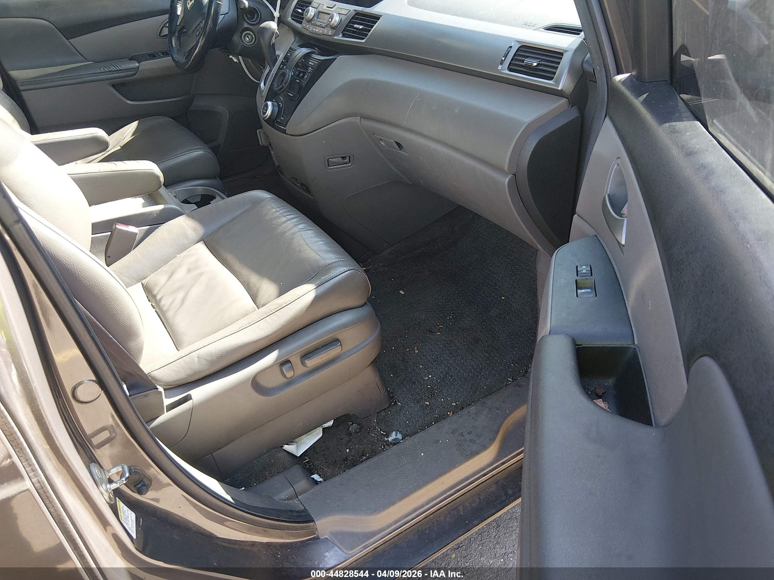 HONDA ODYSSEY image 5