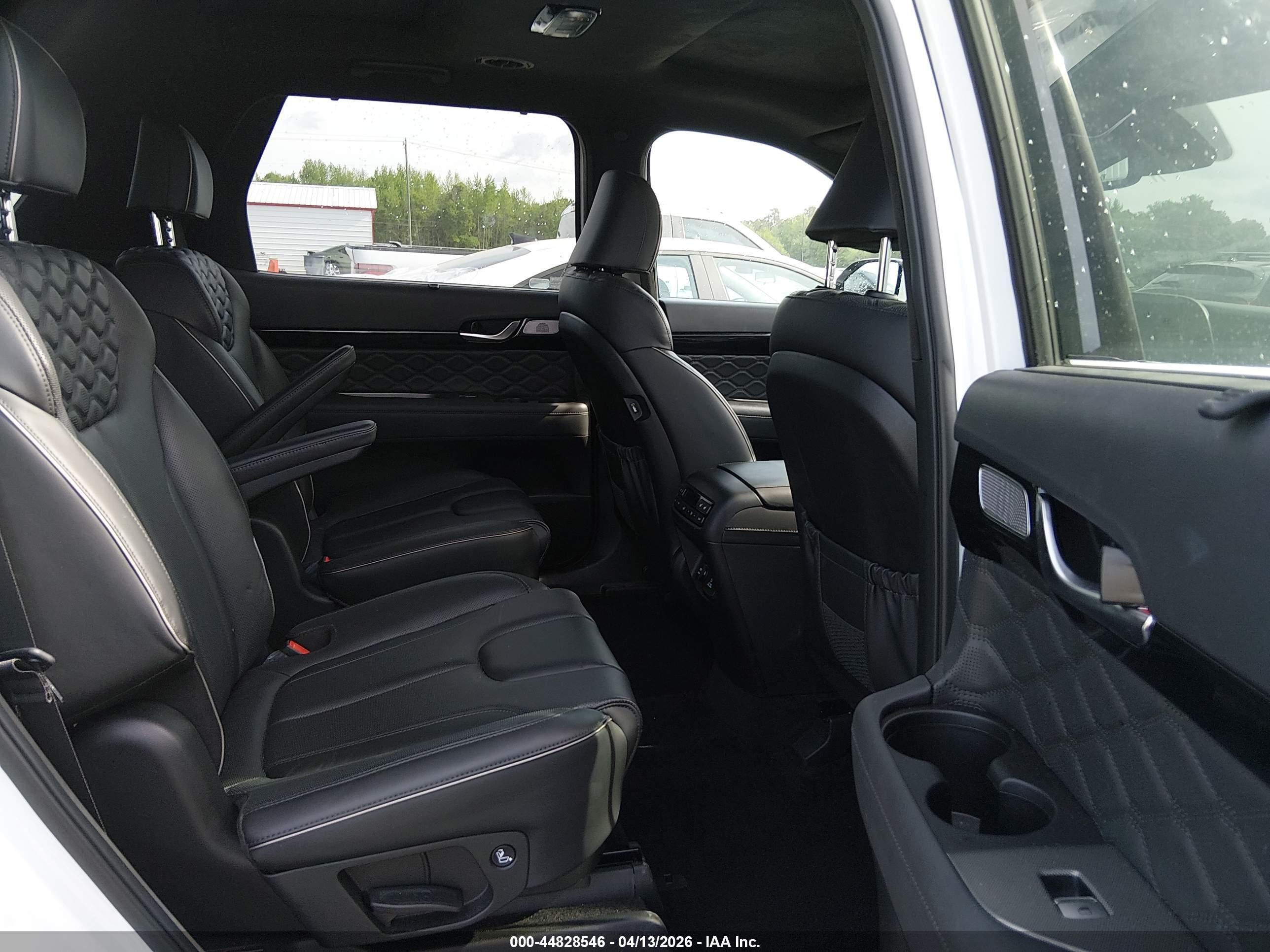 HYUNDAI PALISADE image 8