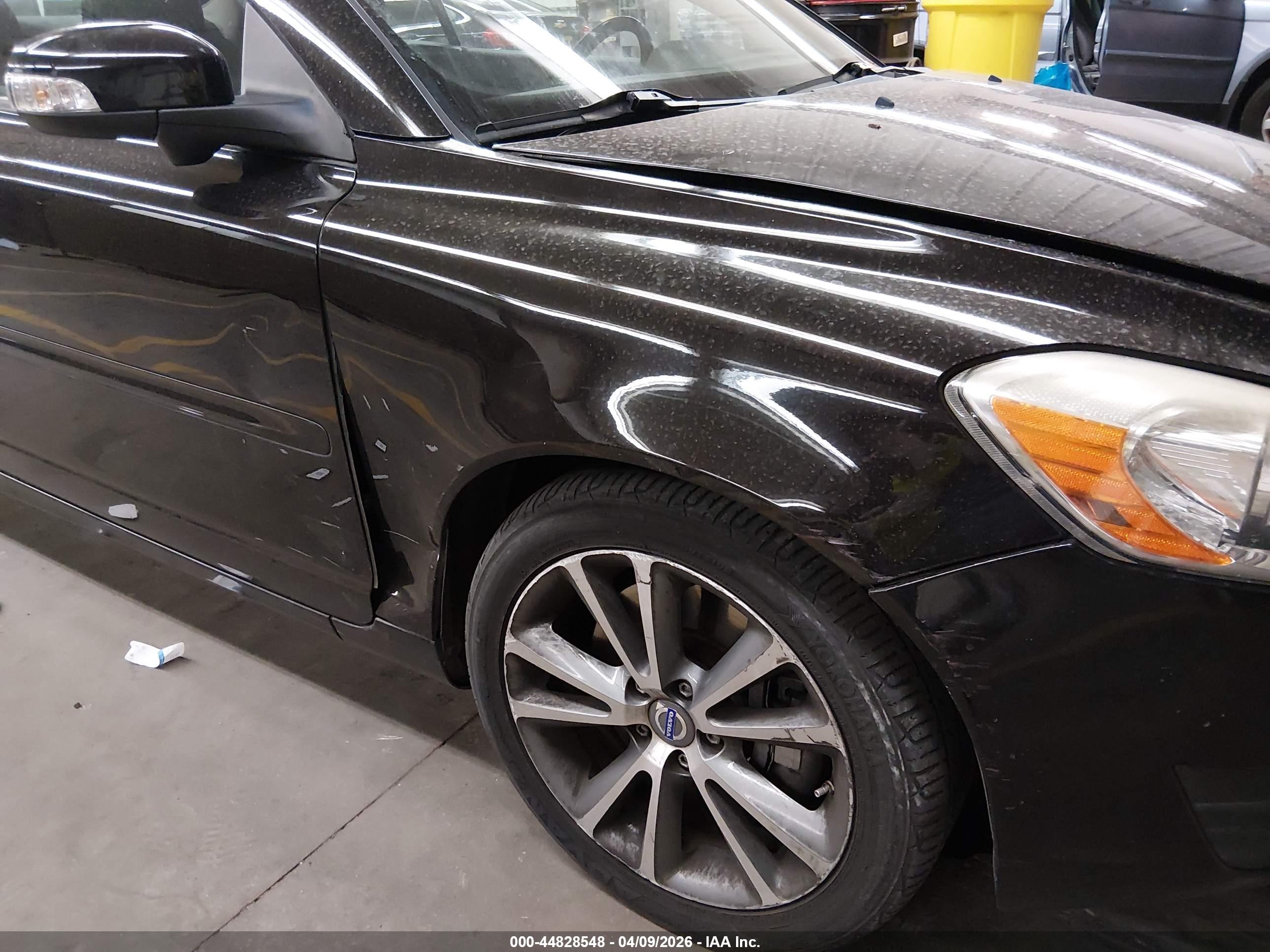 VOLVO C70 image 6
