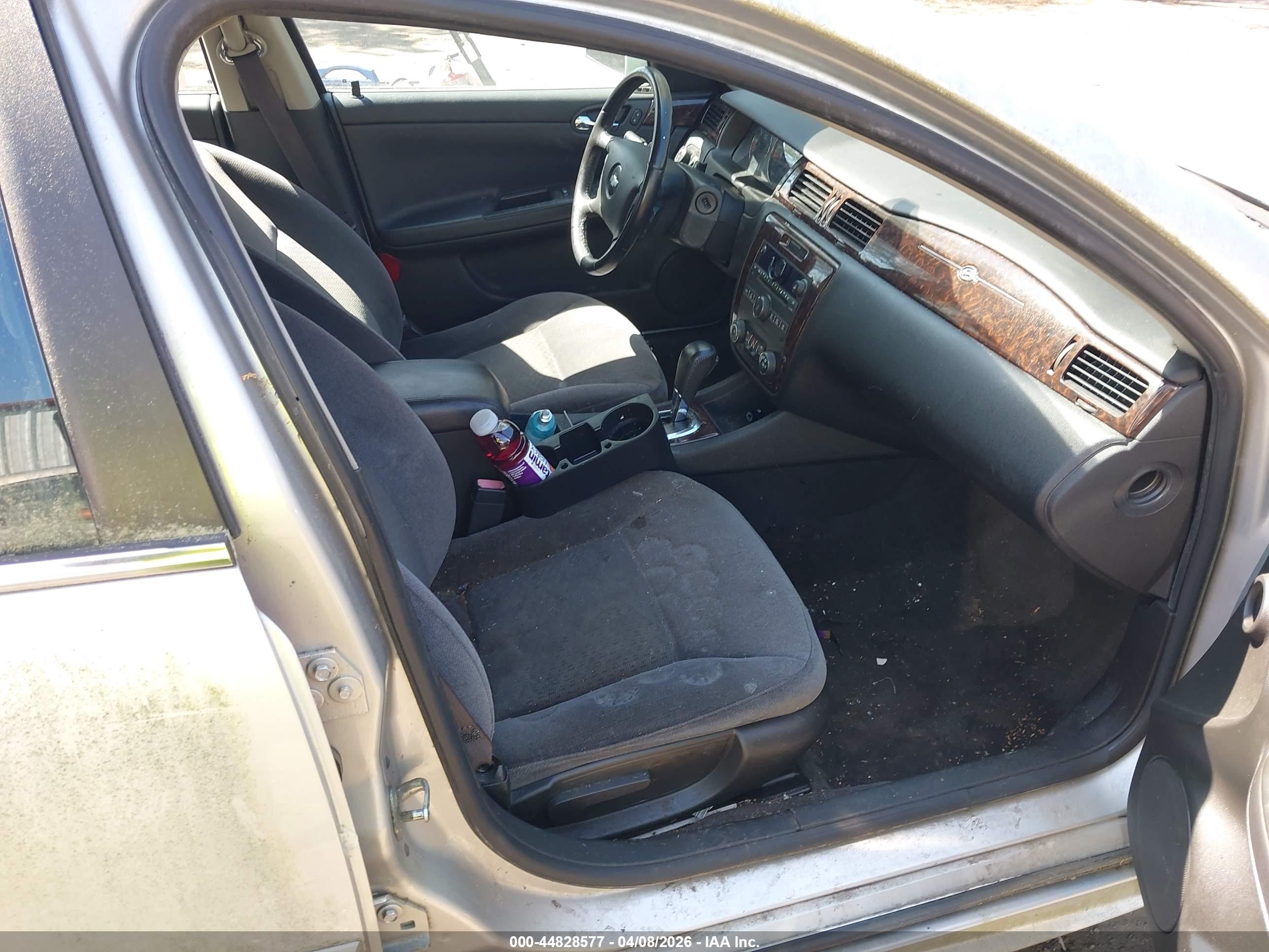 CHEVROLET IMPALA image 5