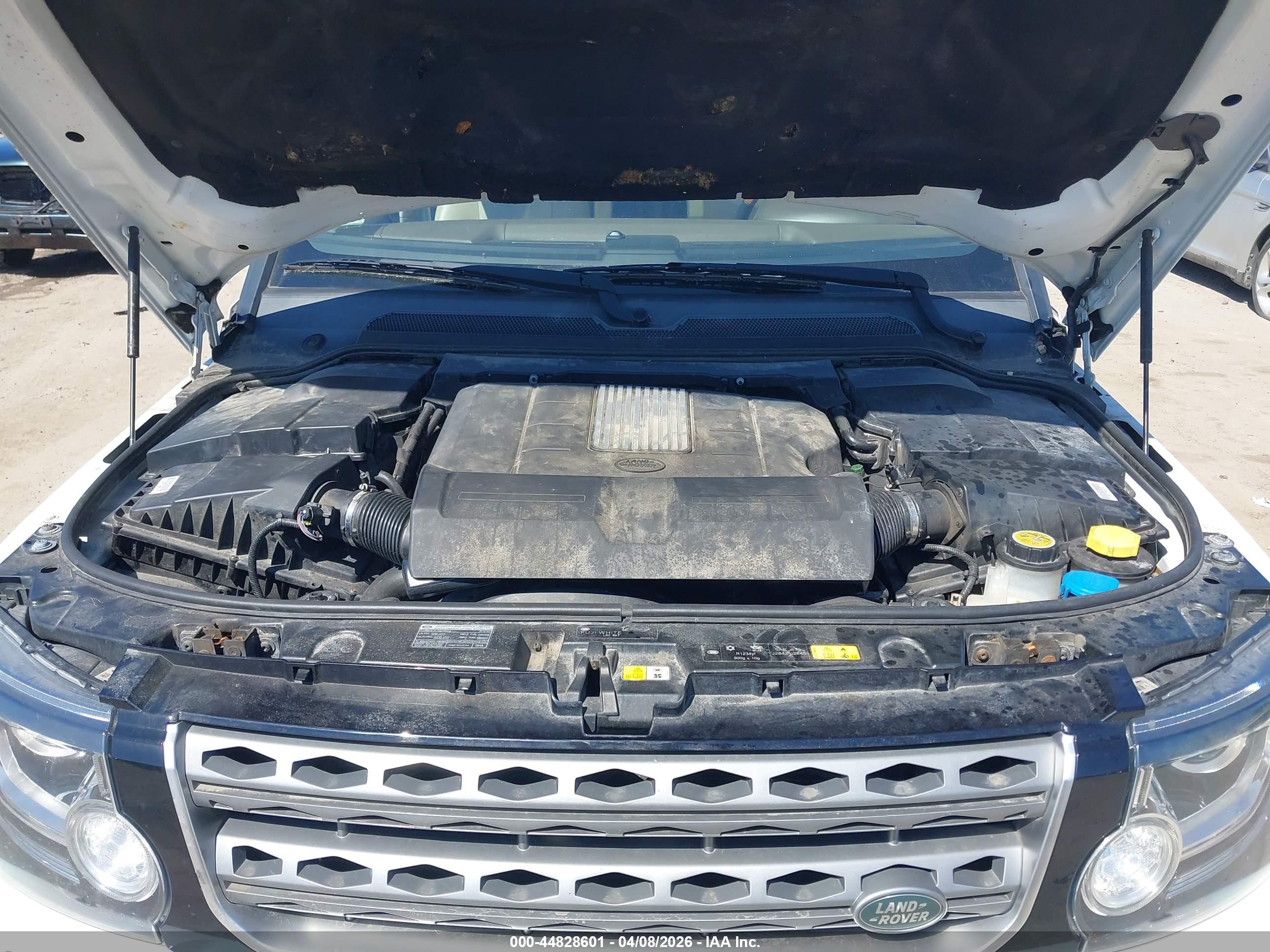 LAND ROVER image 10