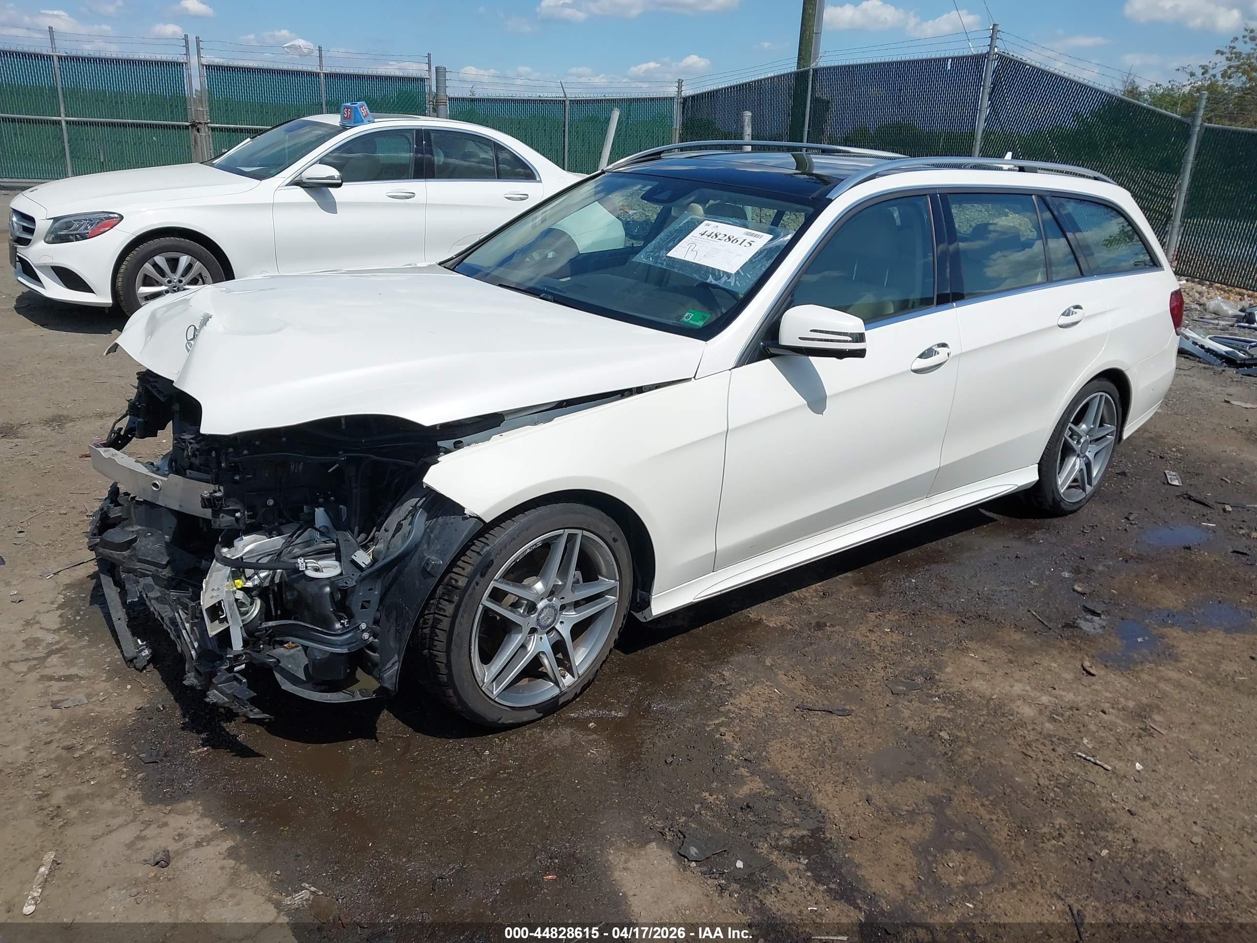 MERCEDES-BENZ E image 2