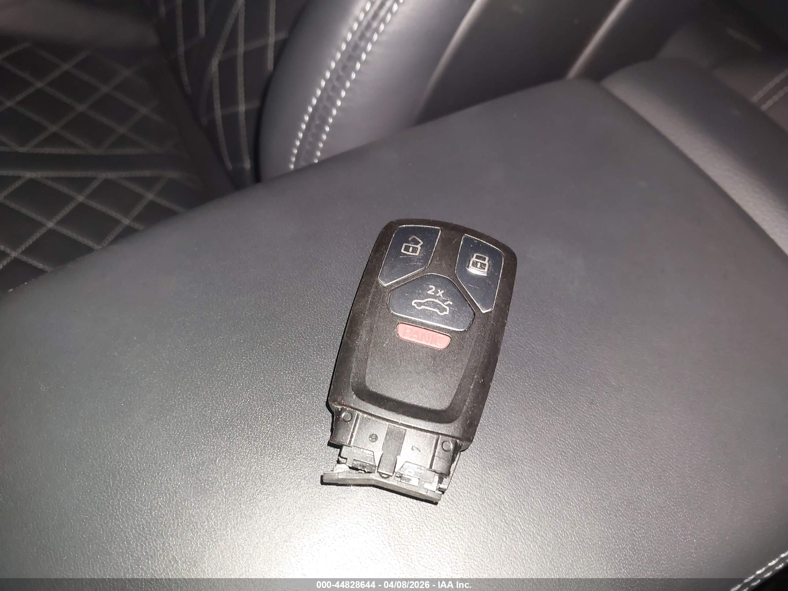 AUDI S5 image 11