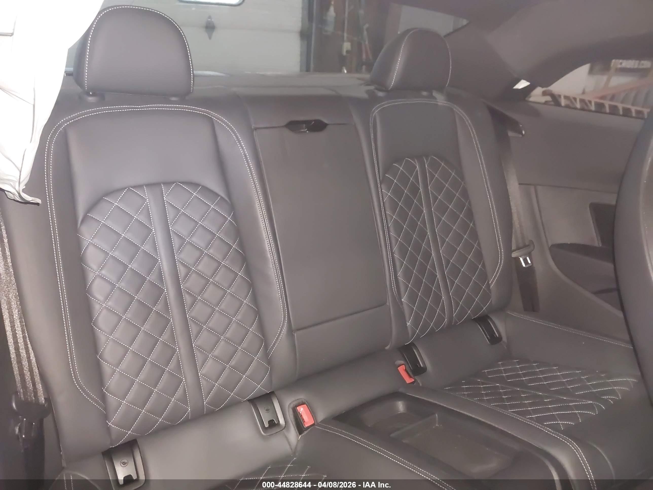 AUDI S5 image 8