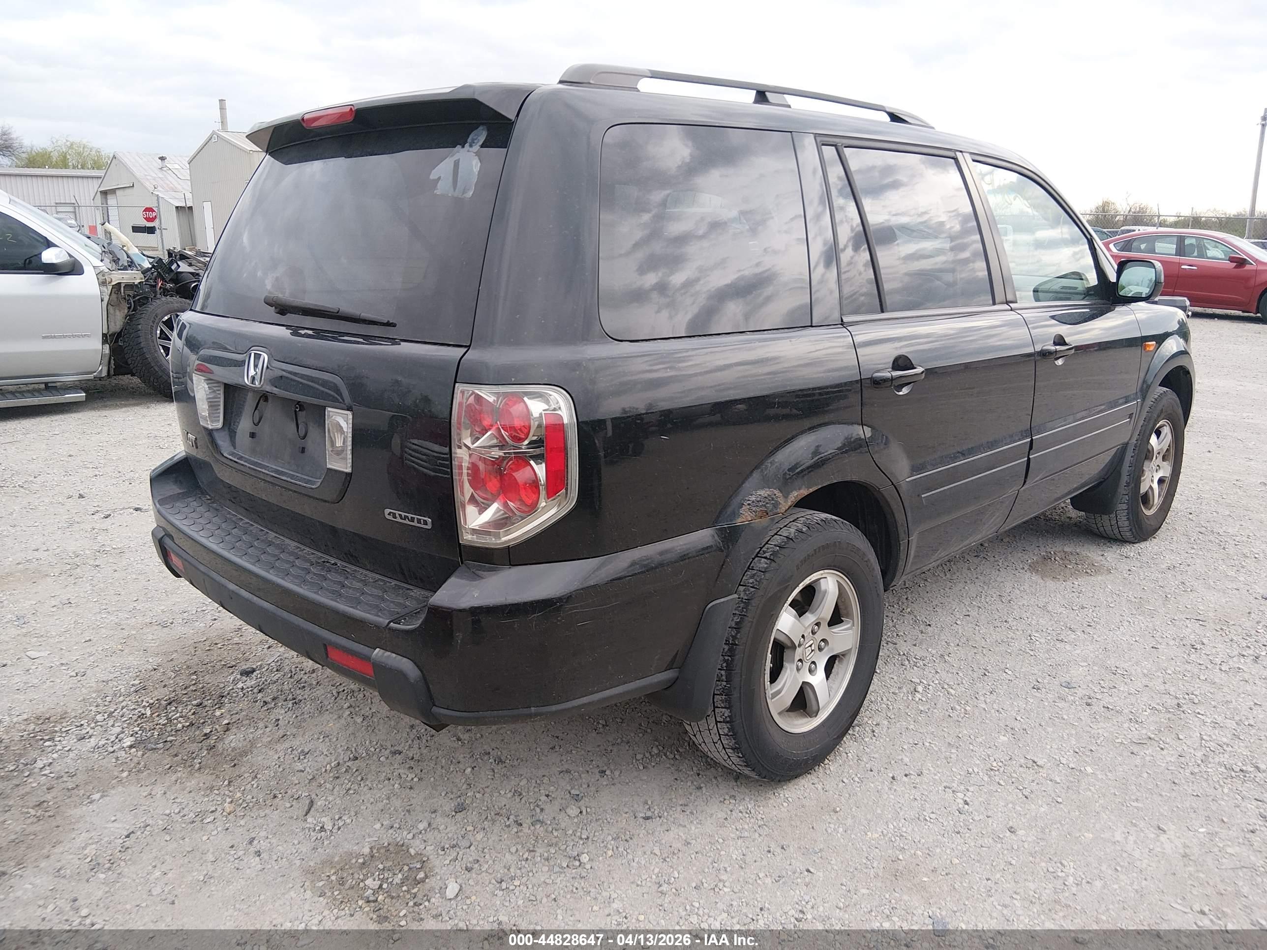 HONDA PILOT image 4