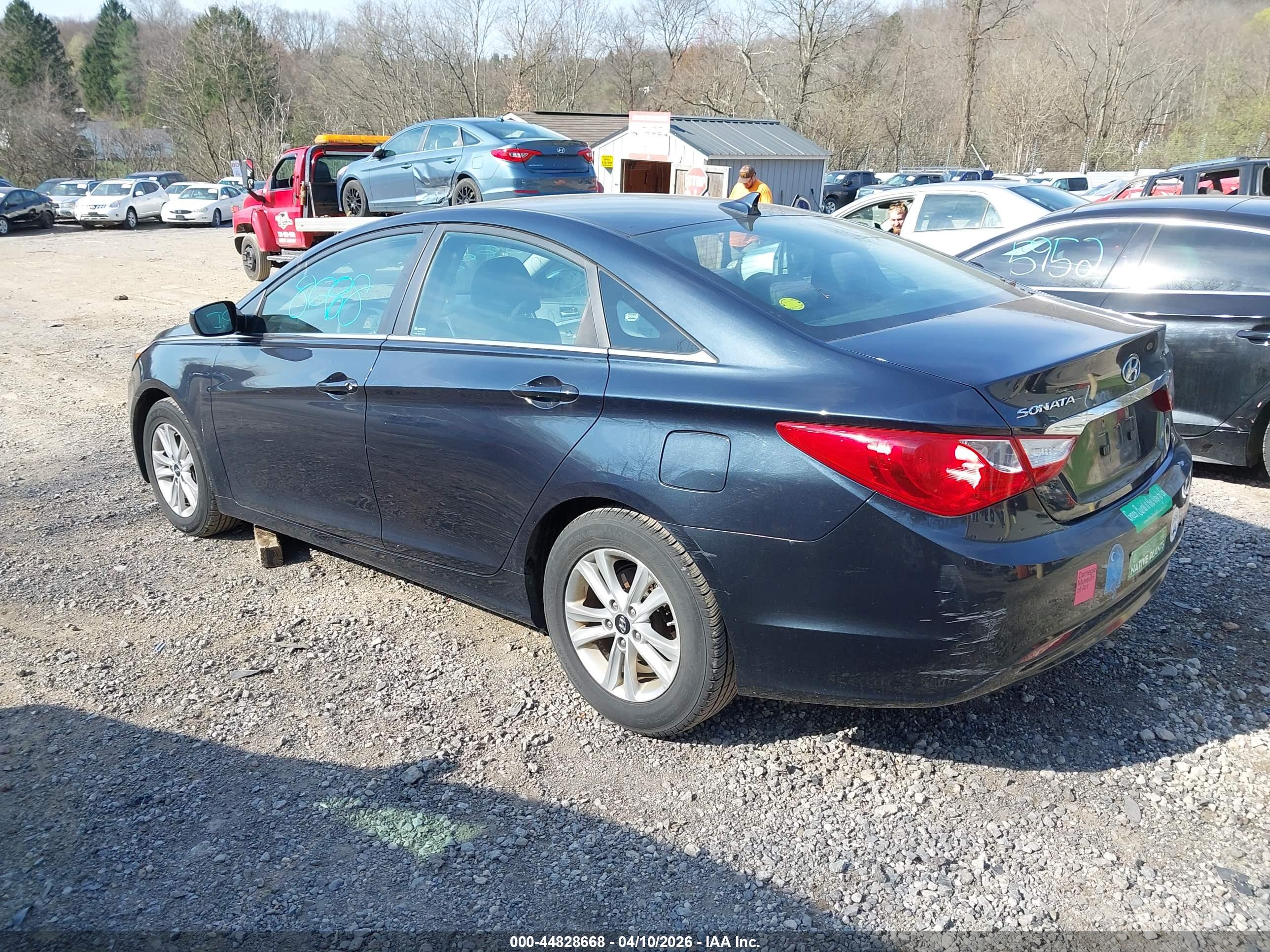 HYUNDAI SONATA image 3
