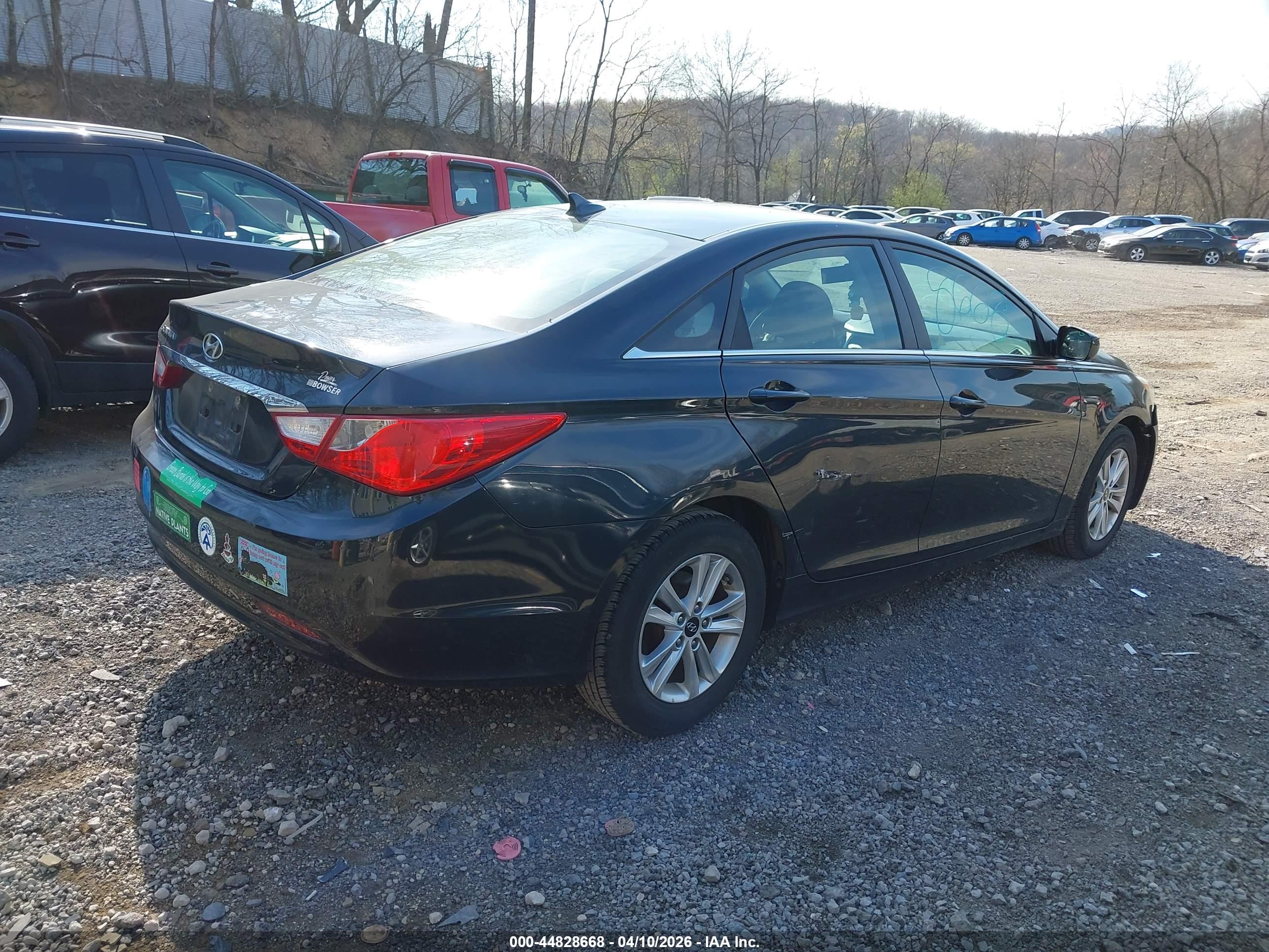 HYUNDAI SONATA image 4
